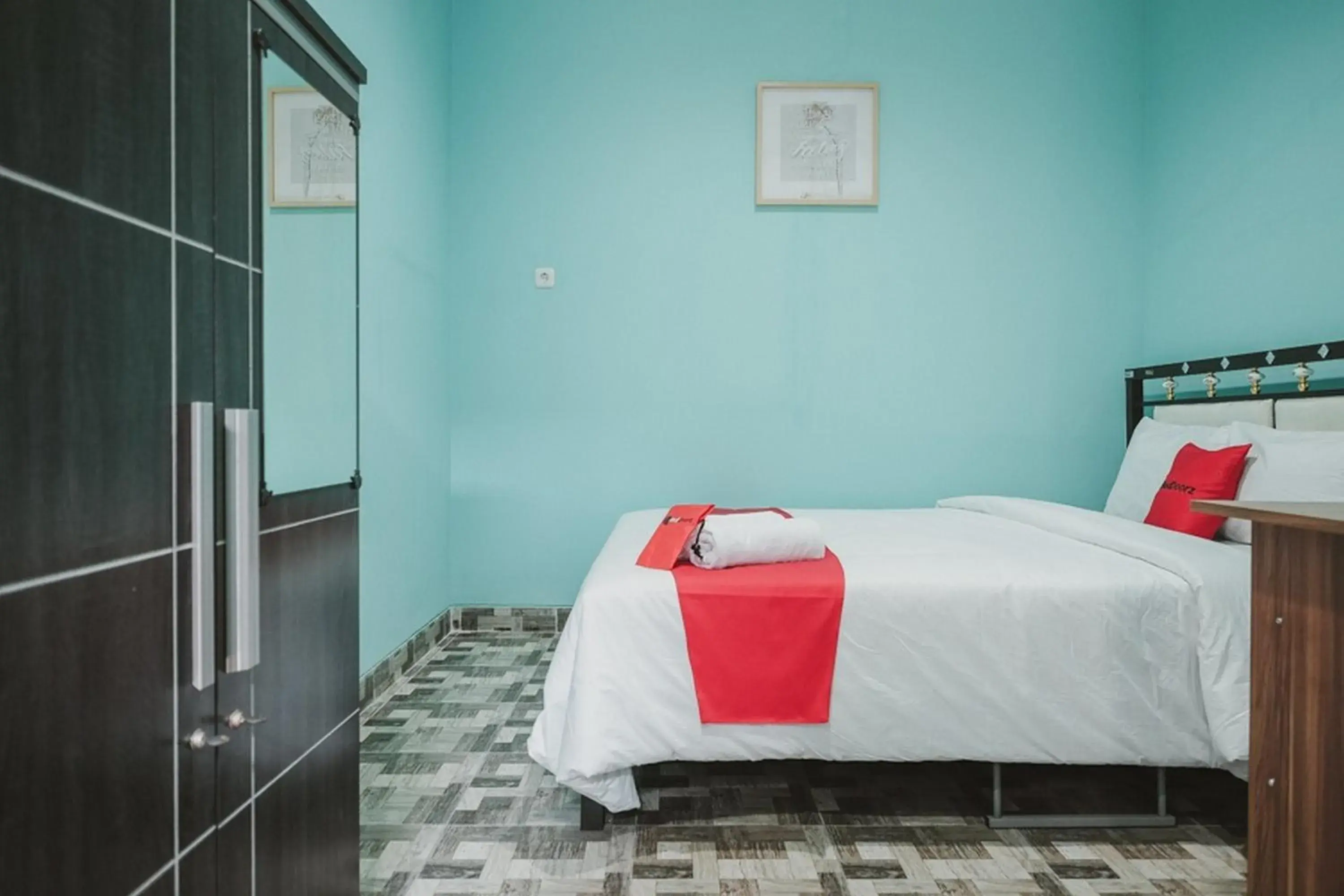 Bedroom, Bed in RedDoorz near RSUD Koja Bedroom, Bed in RedDoorz near RSUD Koja