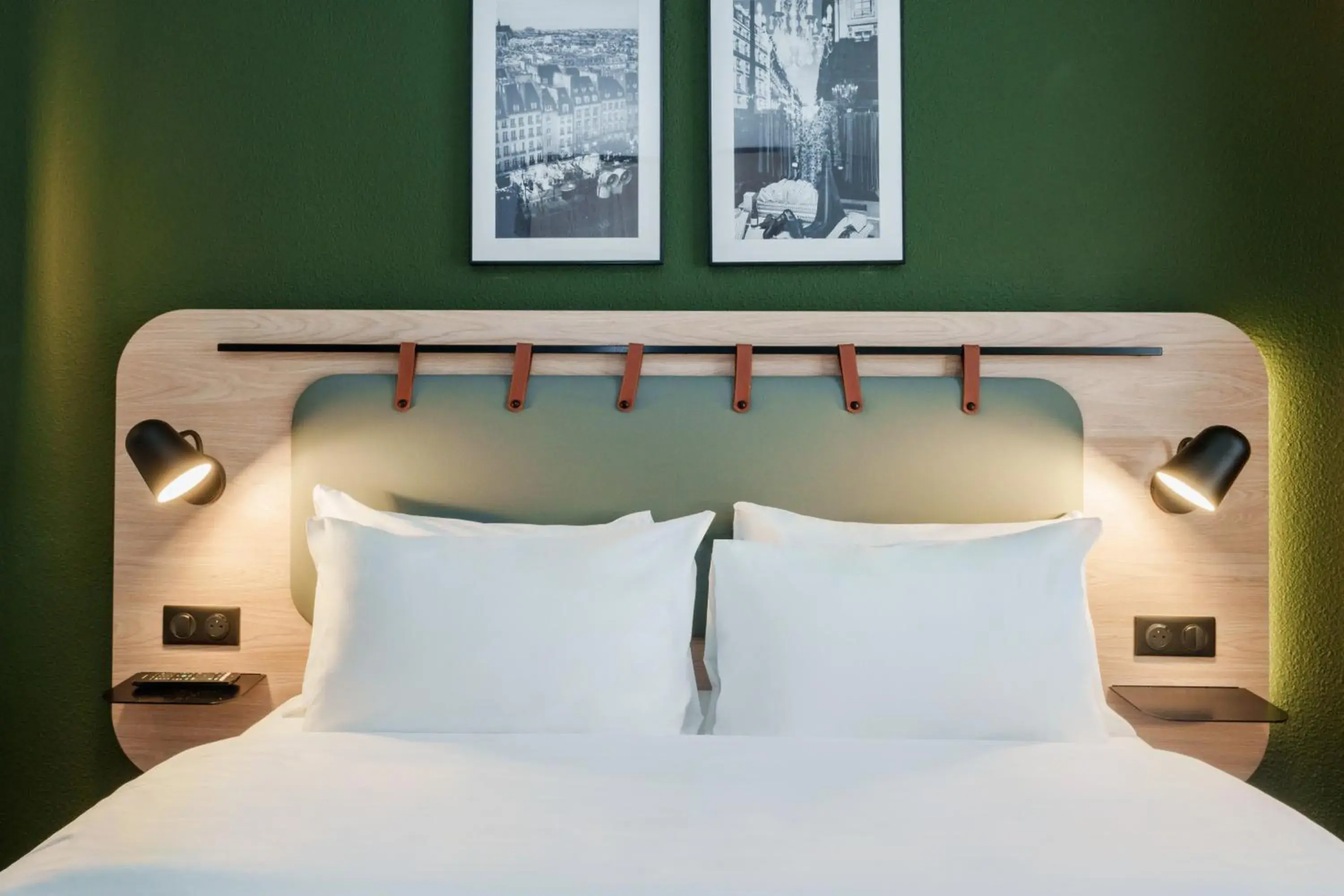 Bed in Campanile Blanc-Mesnil Bed in Campanile Blanc-Mesnil