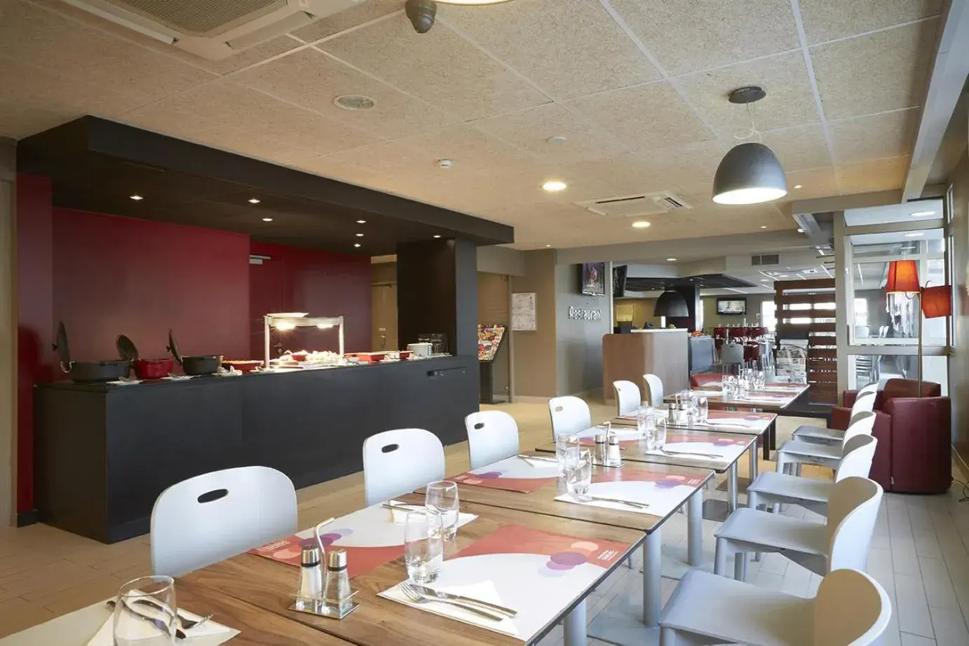 Restaurant/places to eat in Campanile Blanc-Mesnil Restaurant/places to eat in Campanile Blanc-Mesnil