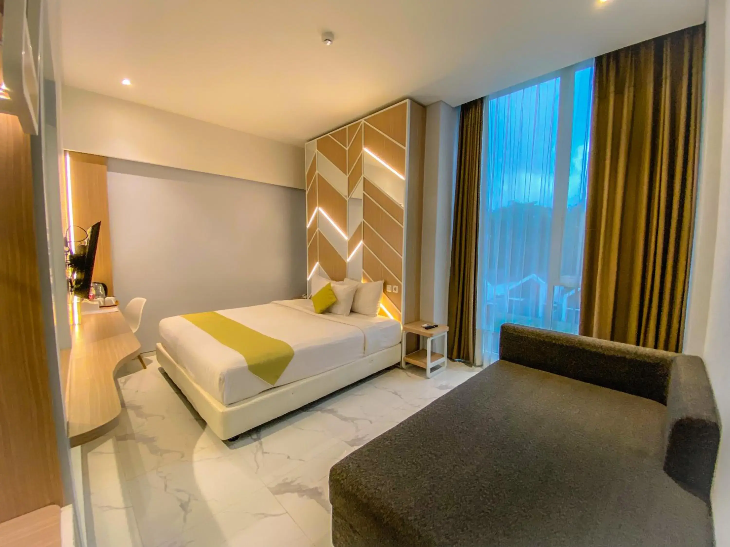 Bedroom, Bed in Facade Hotel by Azana Bedroom, Bed in Facade Hotel by Azana