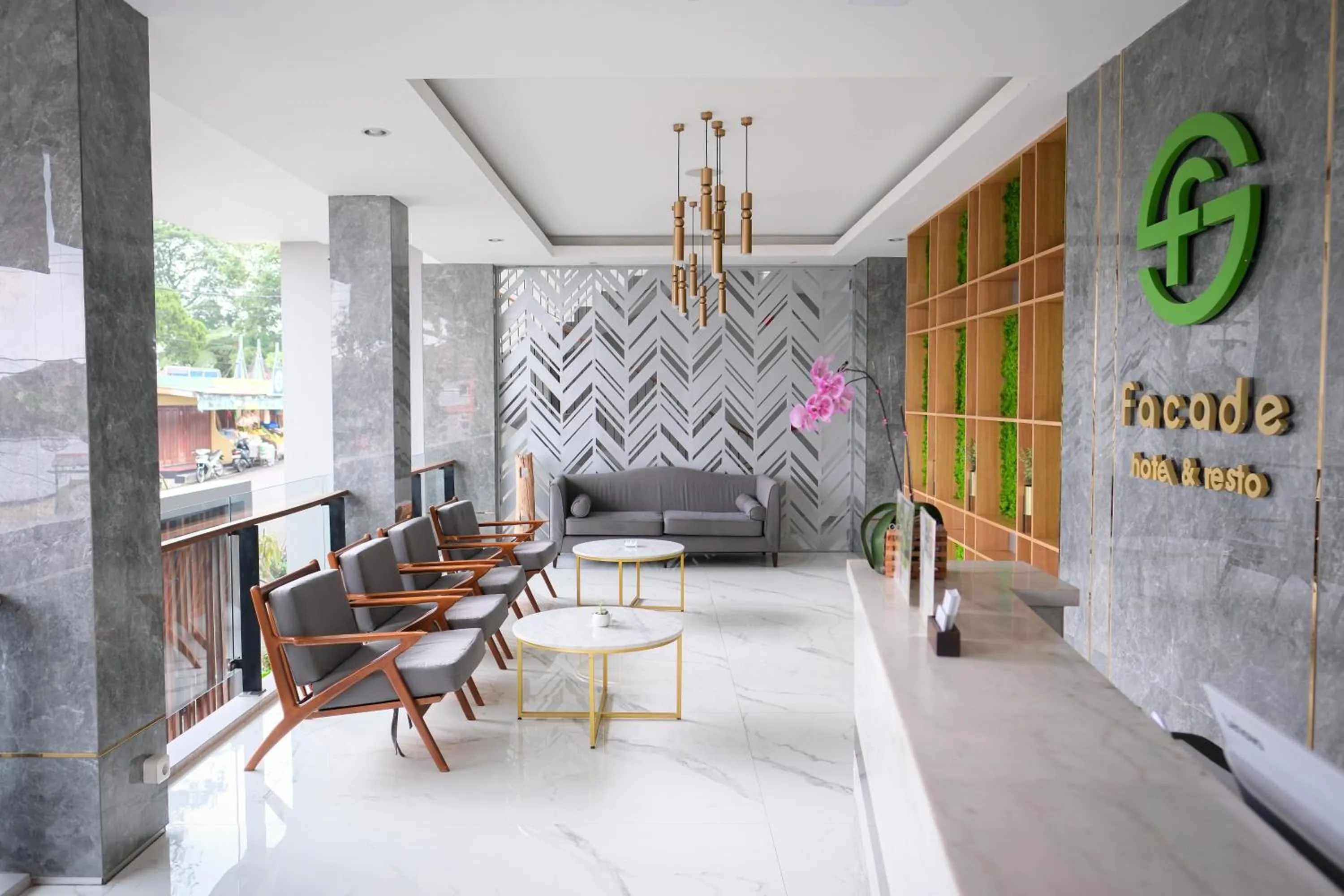 Lobby or reception in Facade Hotel by Azana