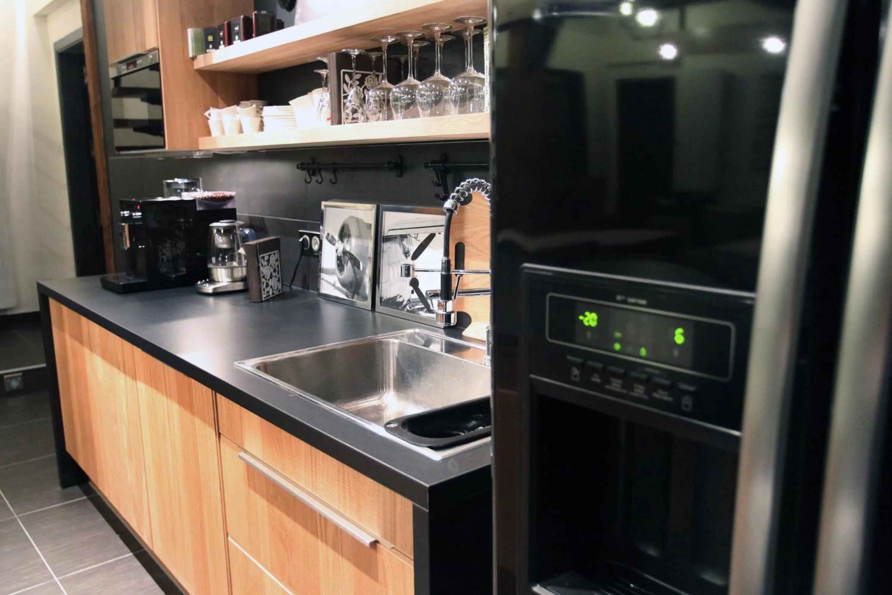 Kitchen or kitchenette in Aux 5 Sens