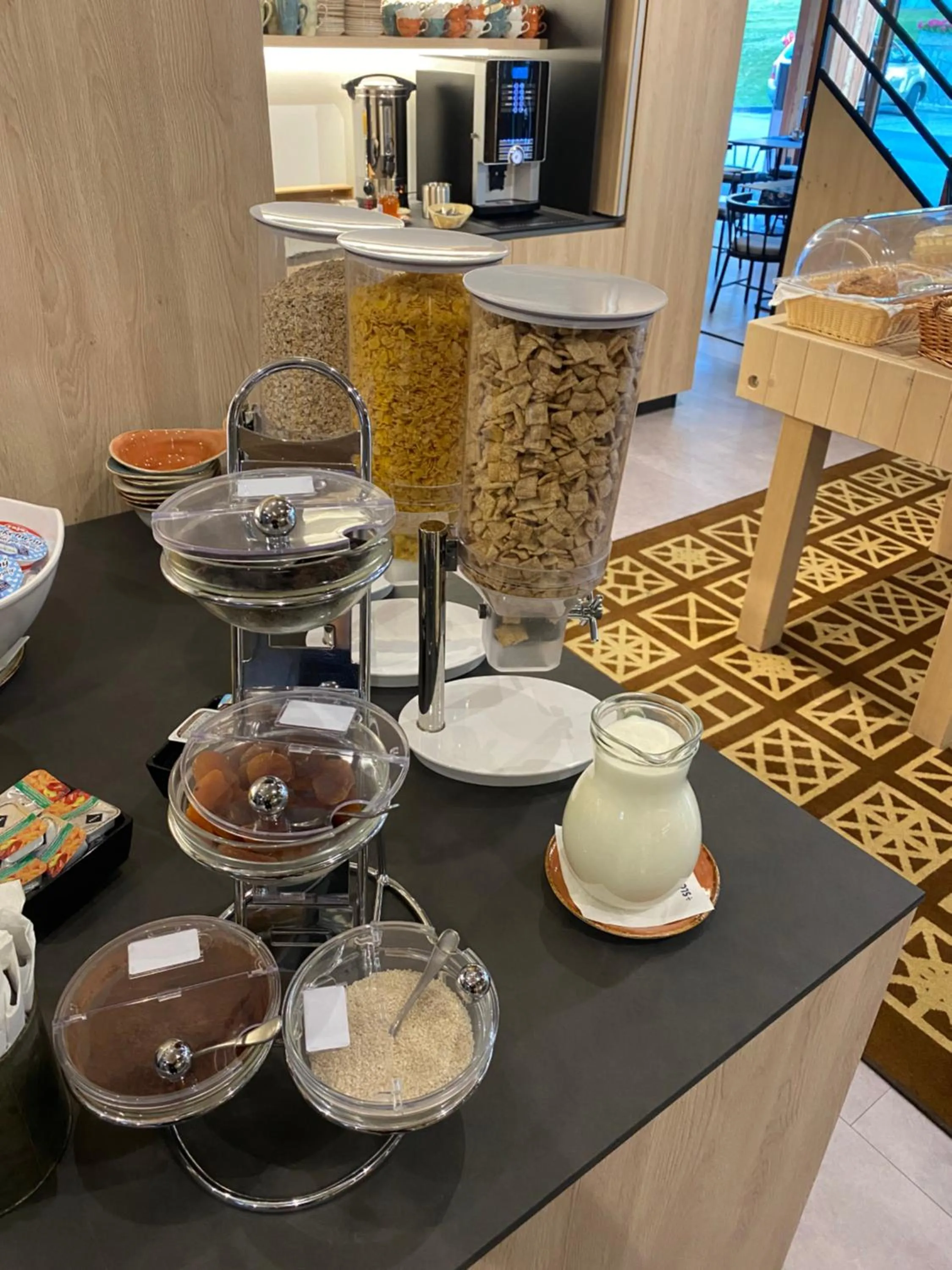 Breakfast in Apartmánový Hotel HREBIENOK RESORT