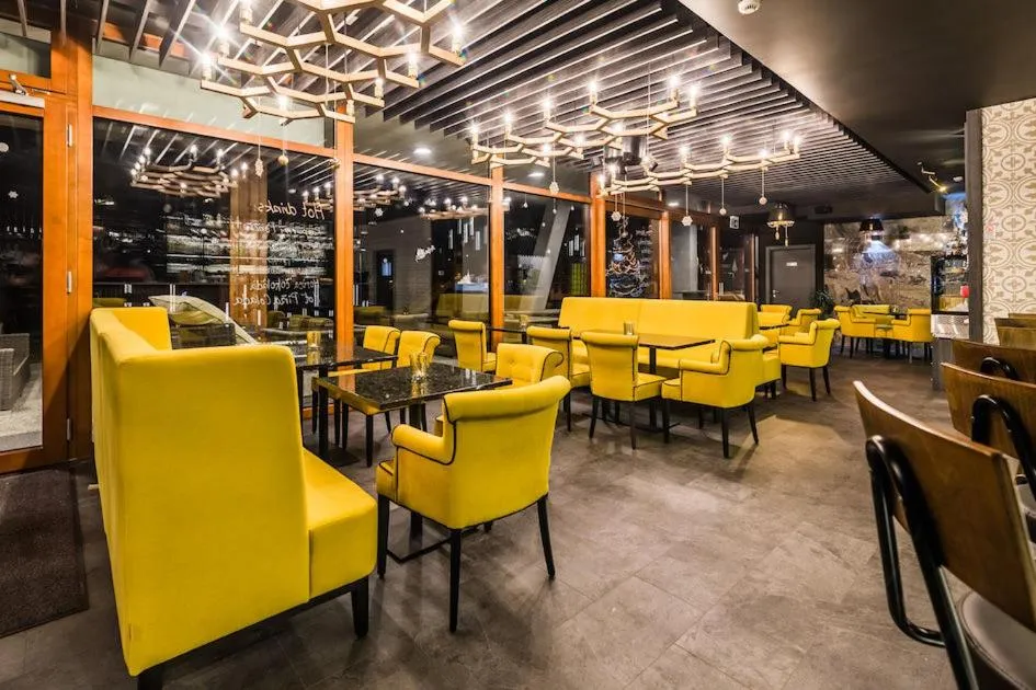 Restaurant/places to eat in Apartmánový Hotel HREBIENOK RESORT