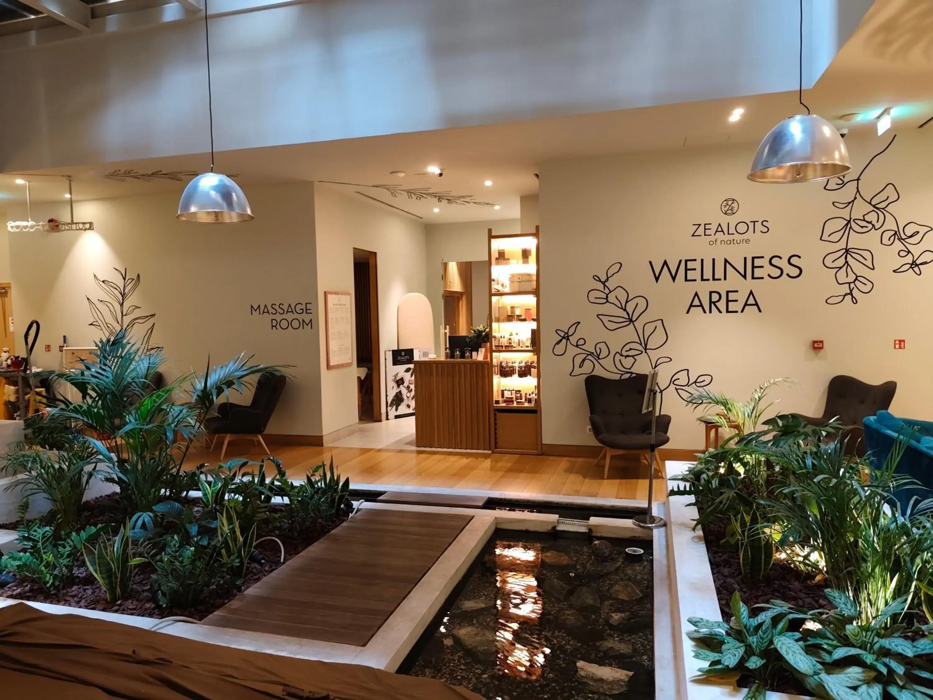 Spa and wellness centre/facilities in Coco-mat Athens BC Spa and wellness centre/facilities in Coco-mat Athens BC