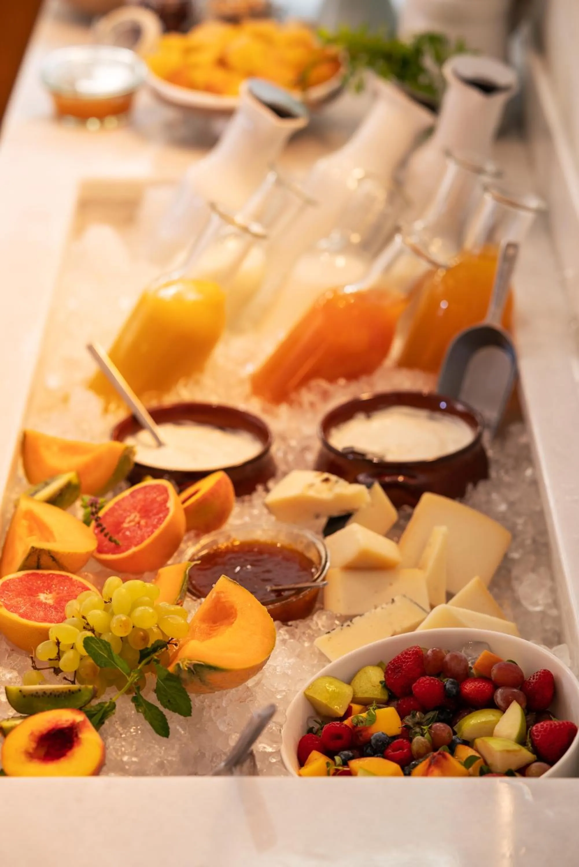 Food and drinks in Coco-mat Athens BC