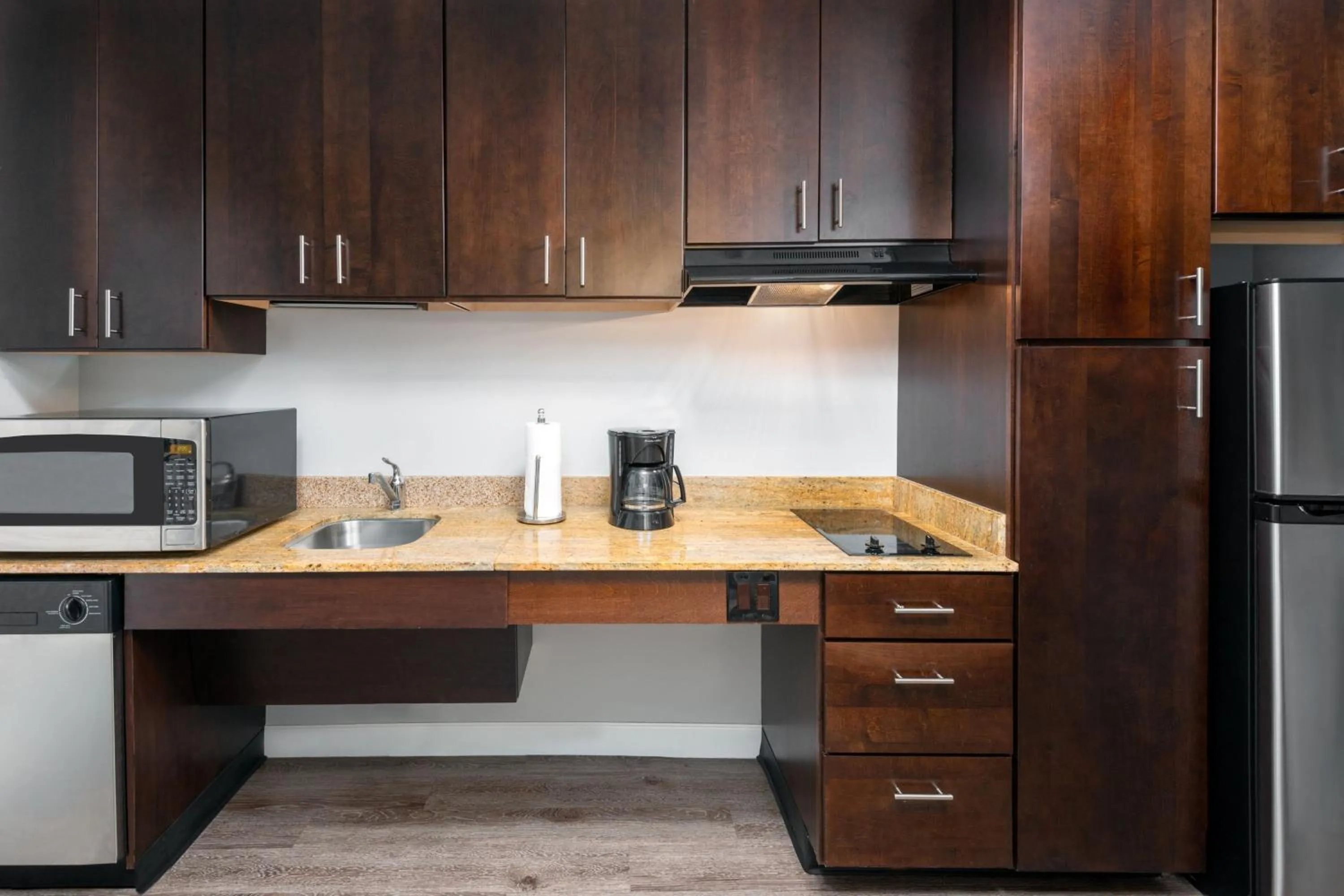 Kitchen or kitchenette in TownePlace Suites Buffalo Airport