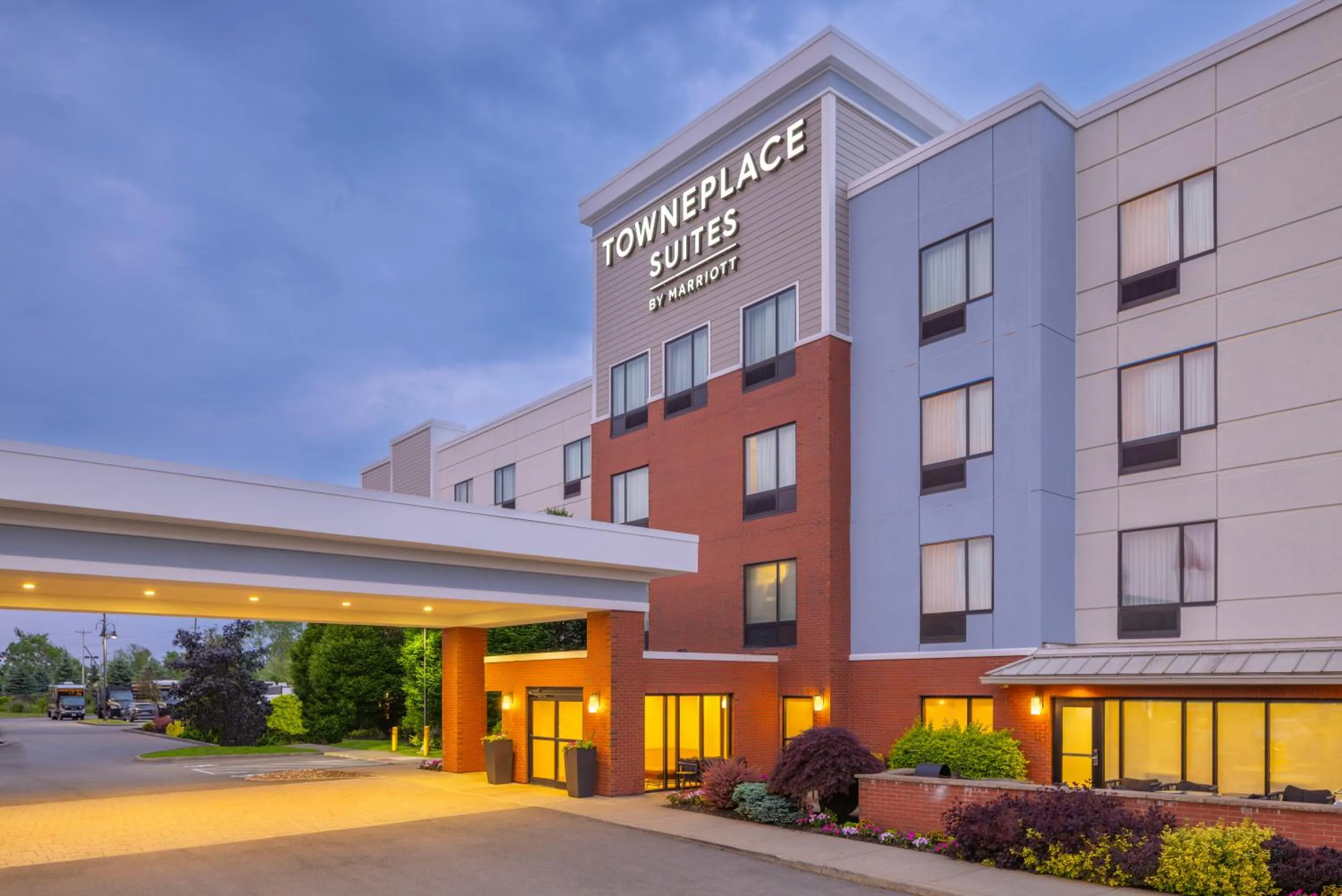 Property building in TownePlace Suites Buffalo Airport
