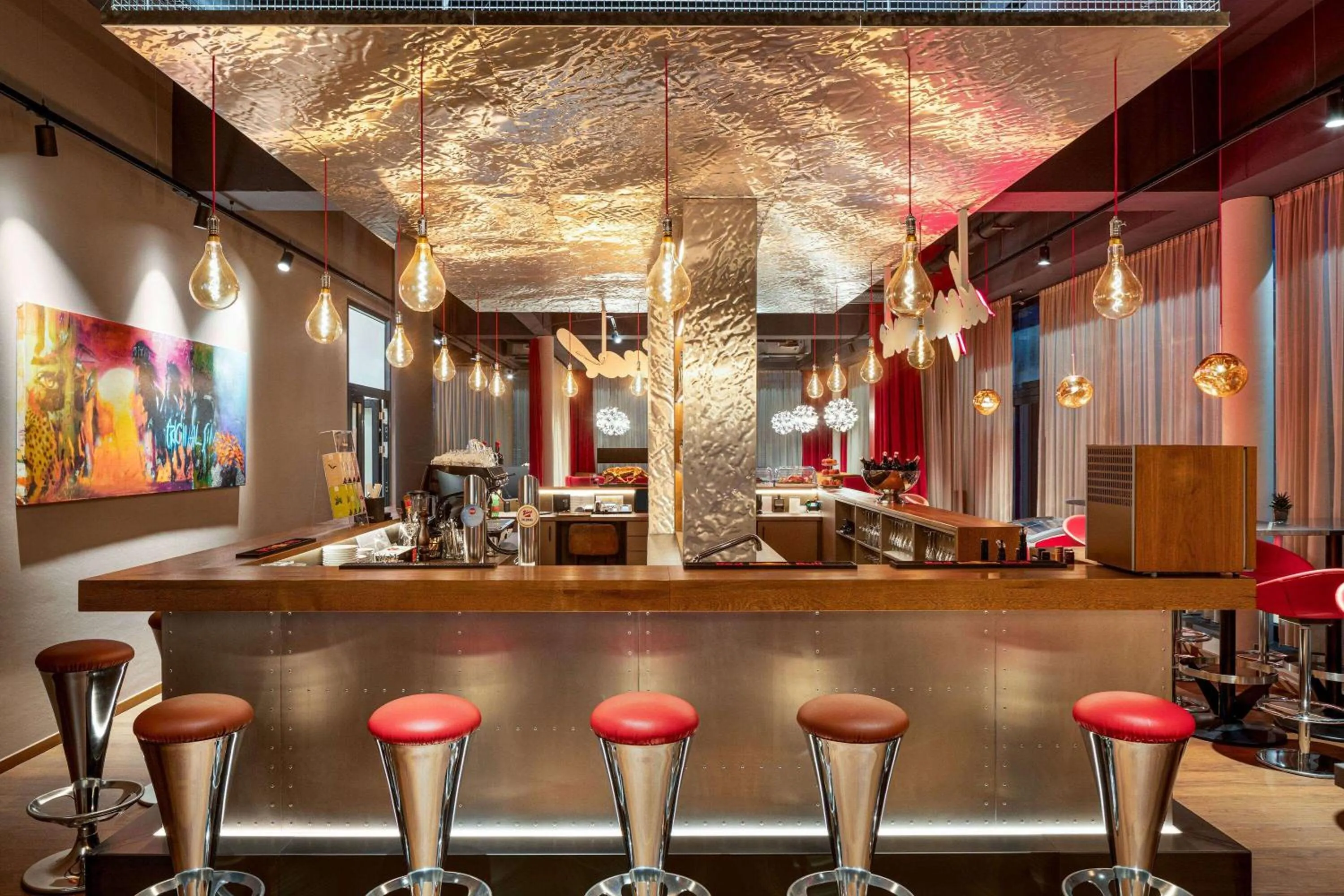 Lounge or bar in Amedia Express Graz Airport, Trademark Collection by Wyndham