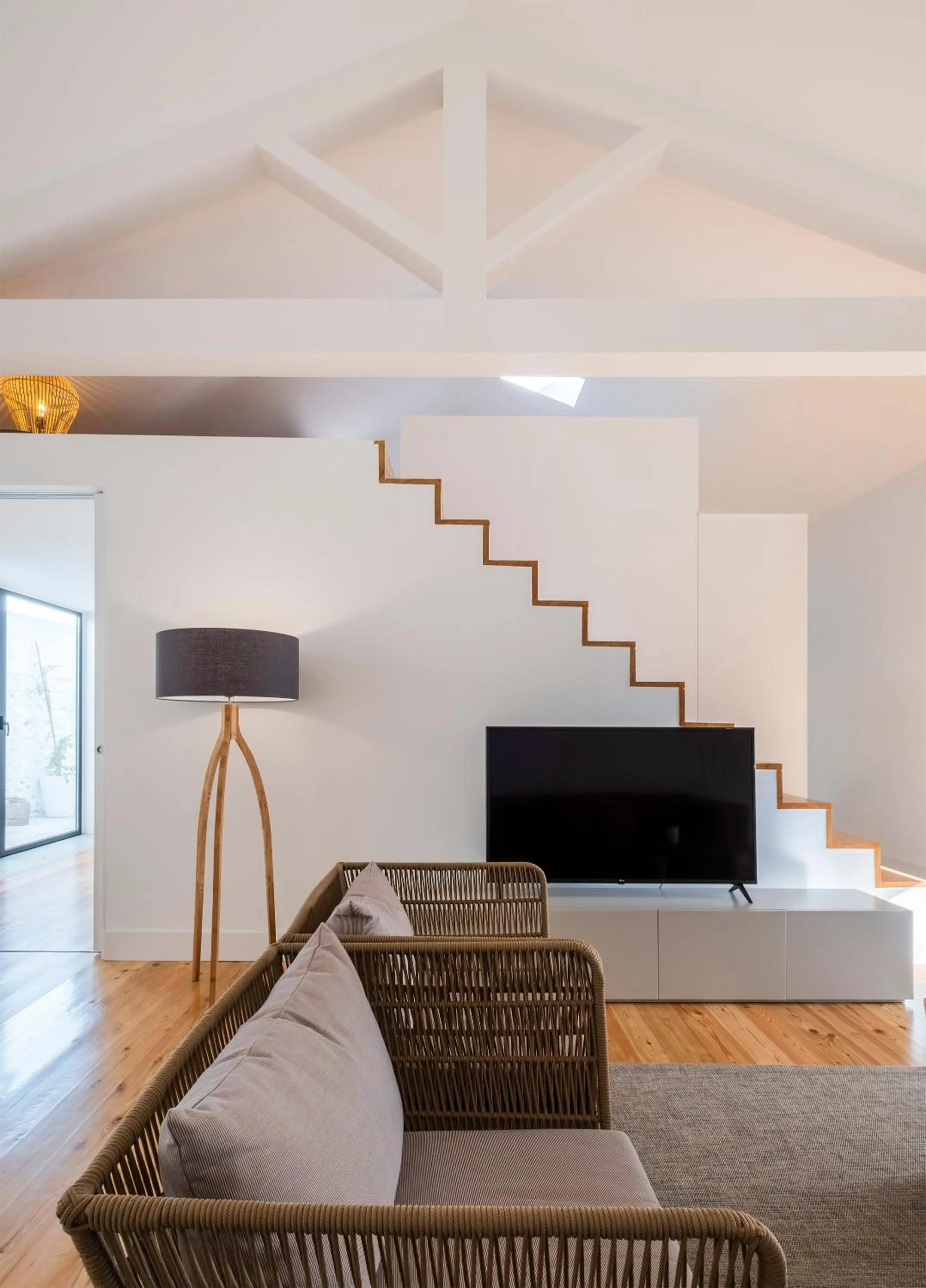 Communal lounge/ TV room in Aqua - Pópulo Eco Village