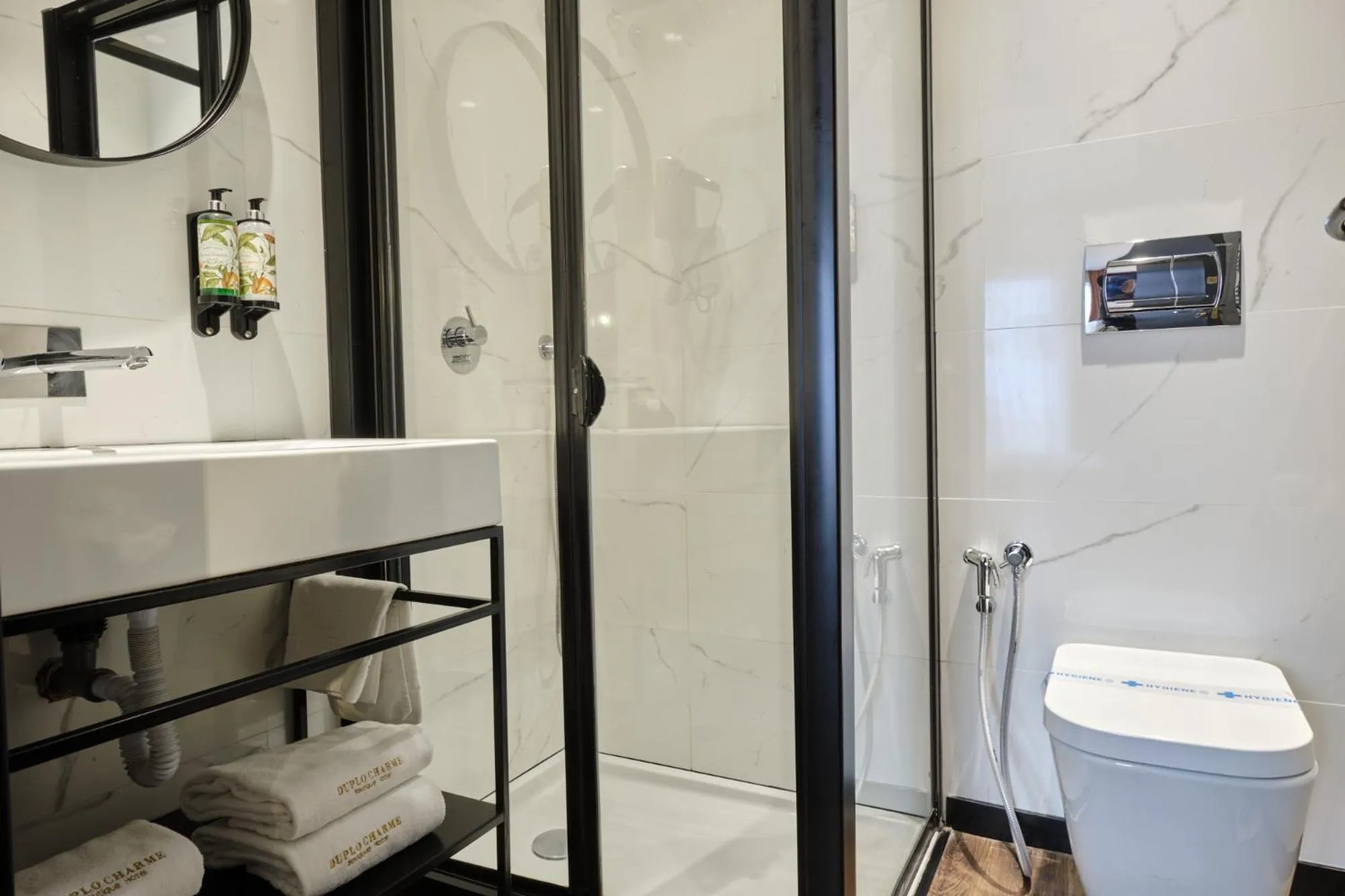 Bathroom in Duplo Charme Boutique Hotel