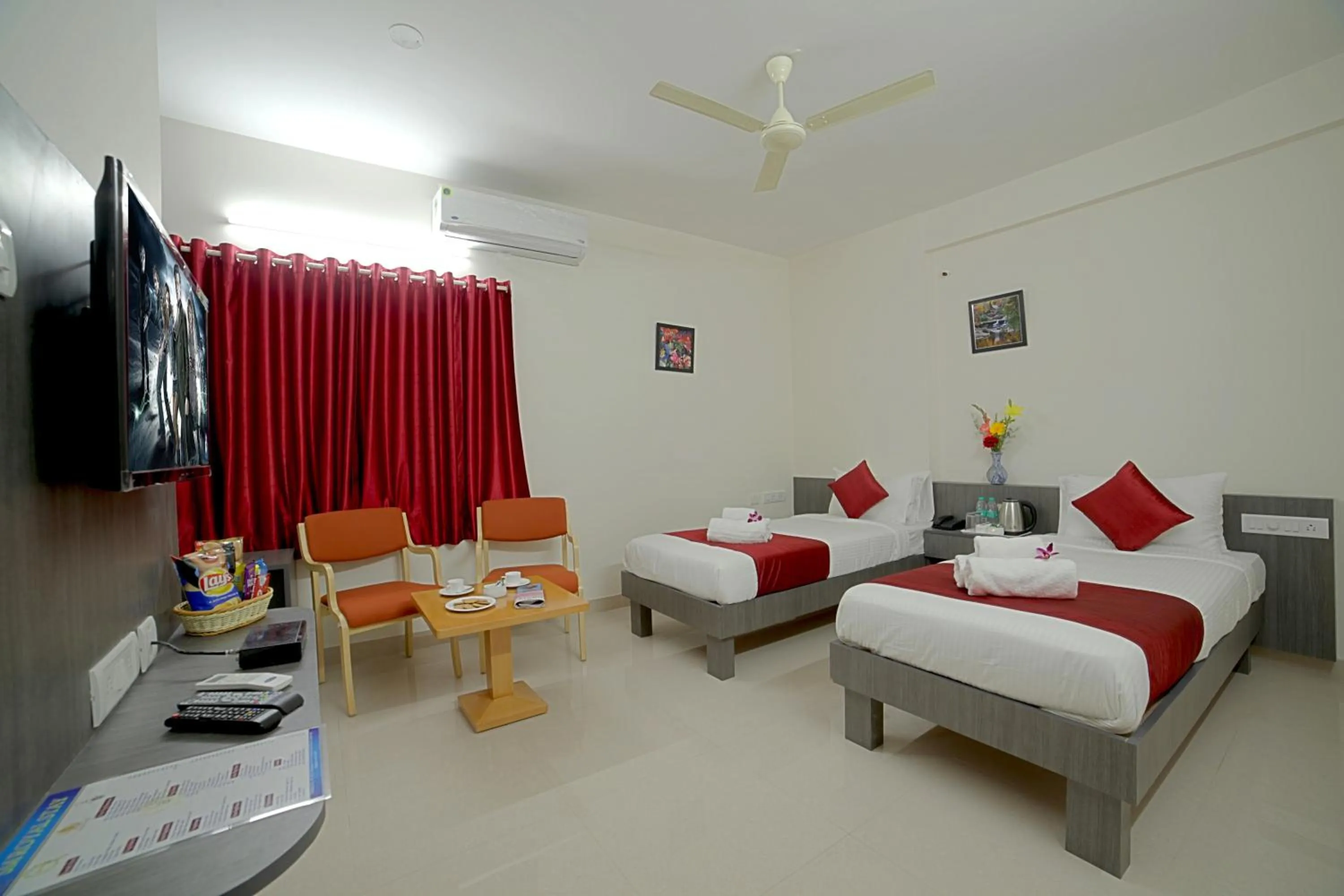 Bedroom, Bed in SM Royal Suites - Hotel near Kempegowda international Airport Bangalore