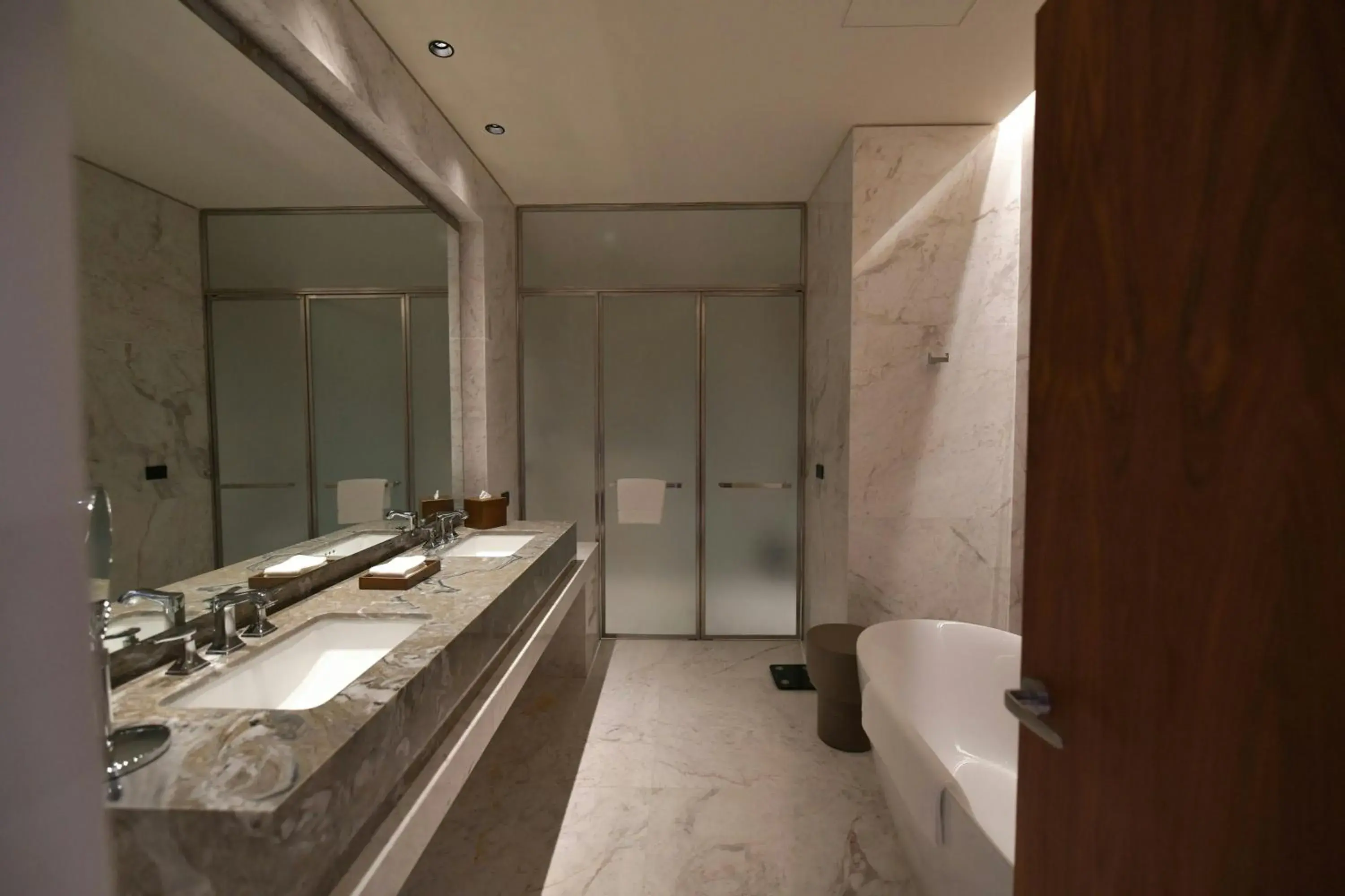 Lounge or bar in Los Tajibos, Santa Cruz de la Sierra, a Tribute Portfolio Hotel Lounge or bar in Los Tajibos, Santa Cruz de la Sierra, a Tribute Portfolio Hotel