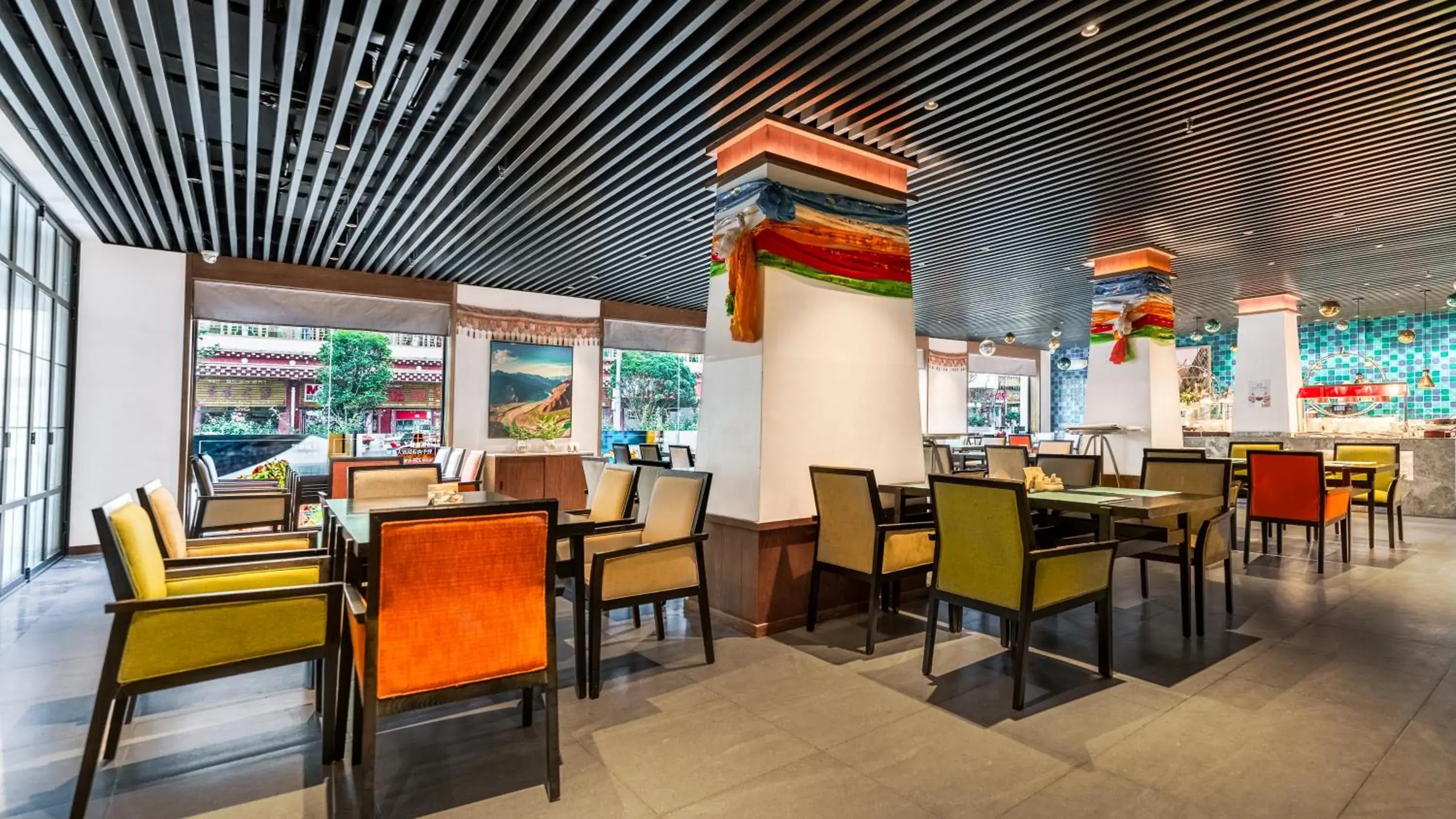 Restaurant/places to eat in Holiday Inn Batang by IHG Restaurant/places to eat in Holiday Inn Batang by IHG