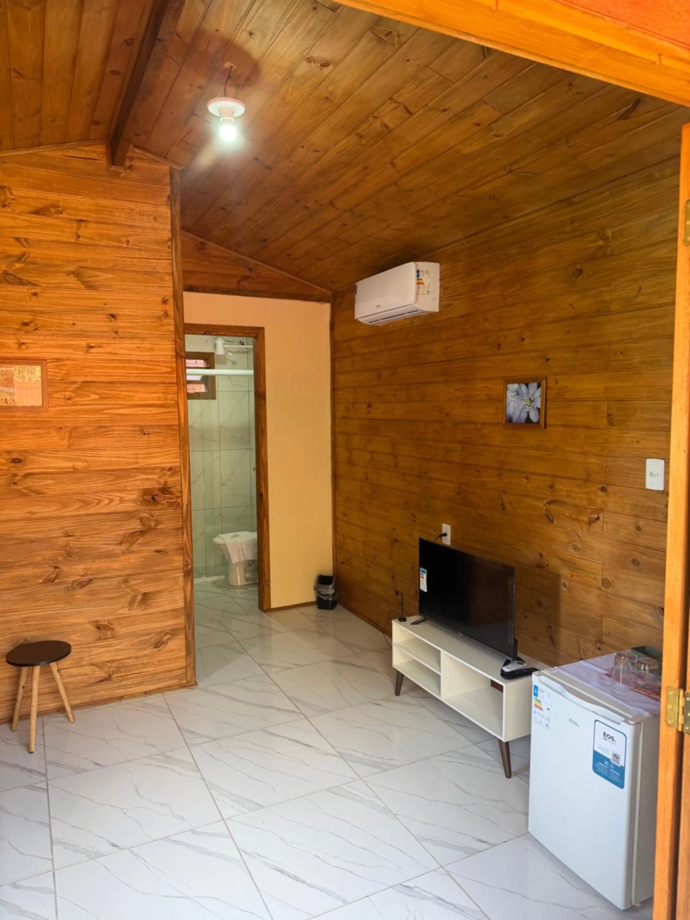 TV and multimedia in Green Mountain Pousada