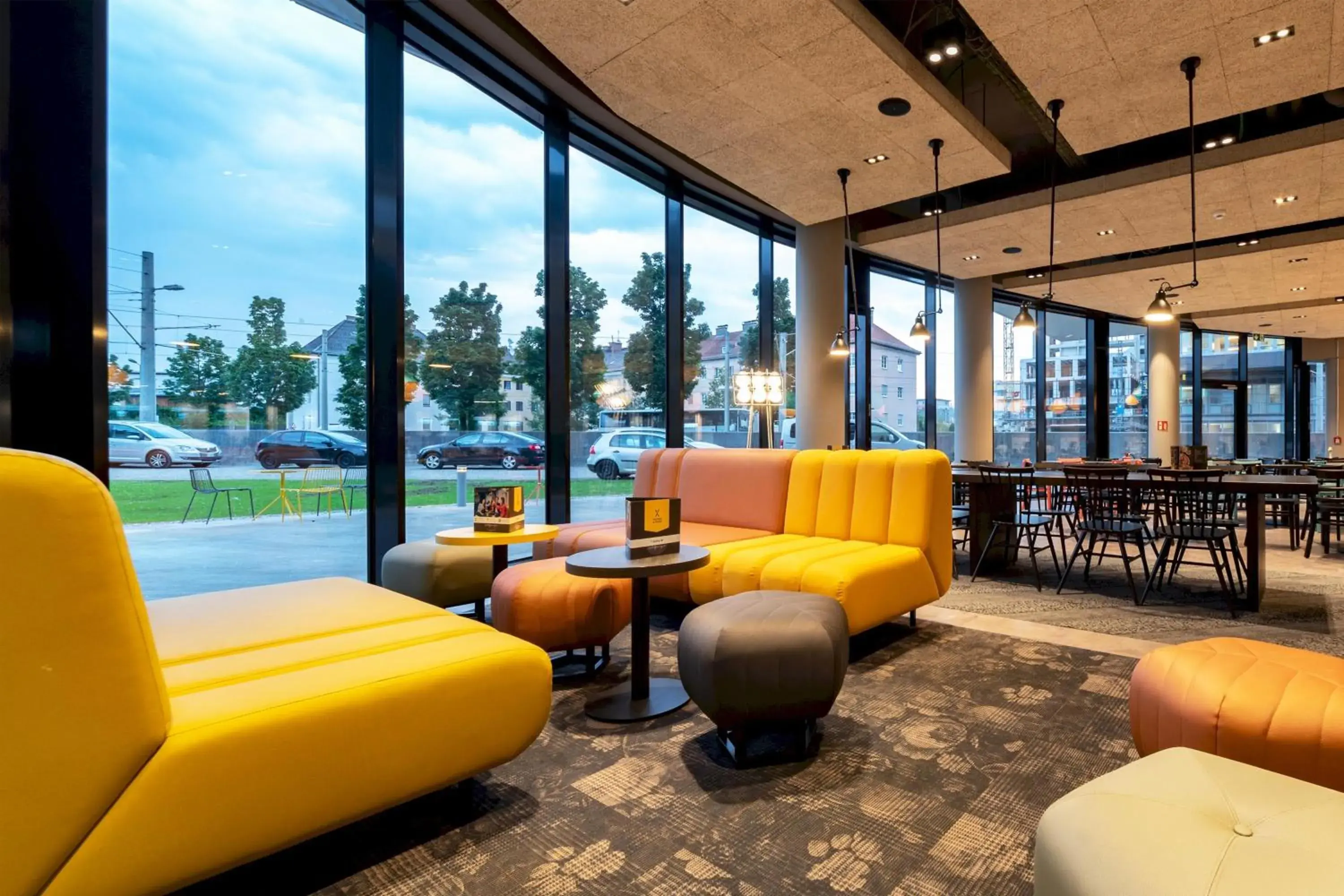 Lobby or reception in harry's home Salzburg Lobby or reception in harry's home Salzburg