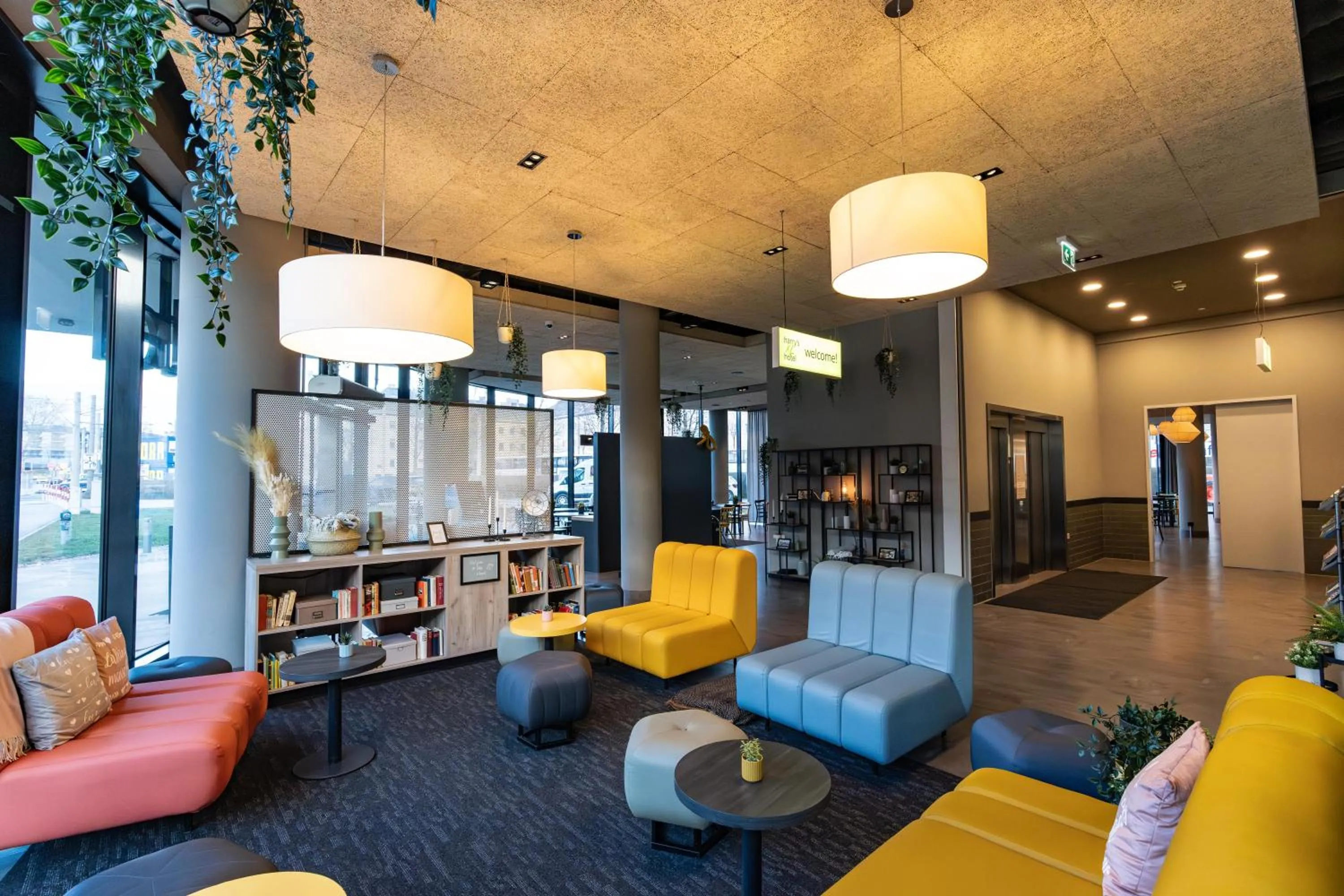 Lobby or reception in harry's home Salzburg