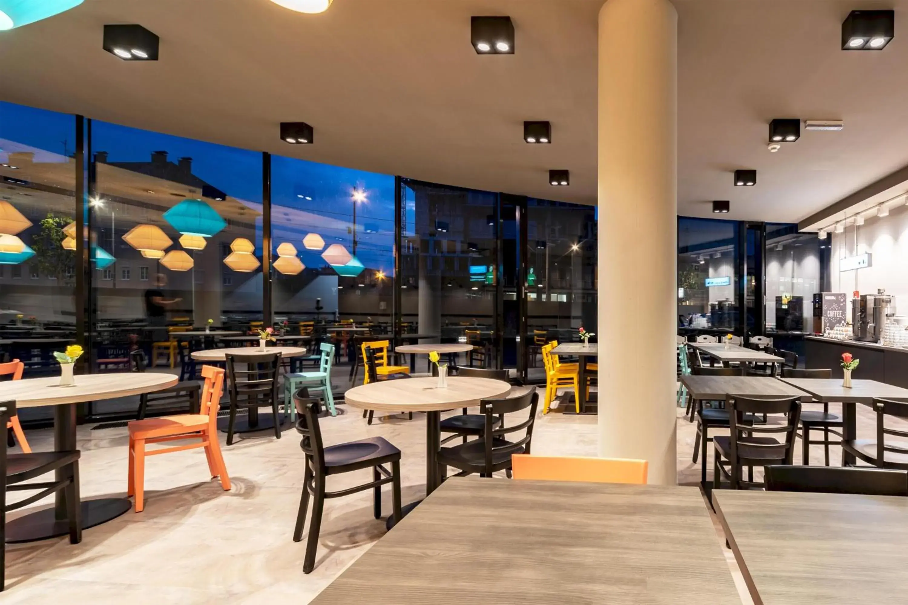 Restaurant/places to eat in harry's home Salzburg Restaurant/places to eat in harry's home Salzburg