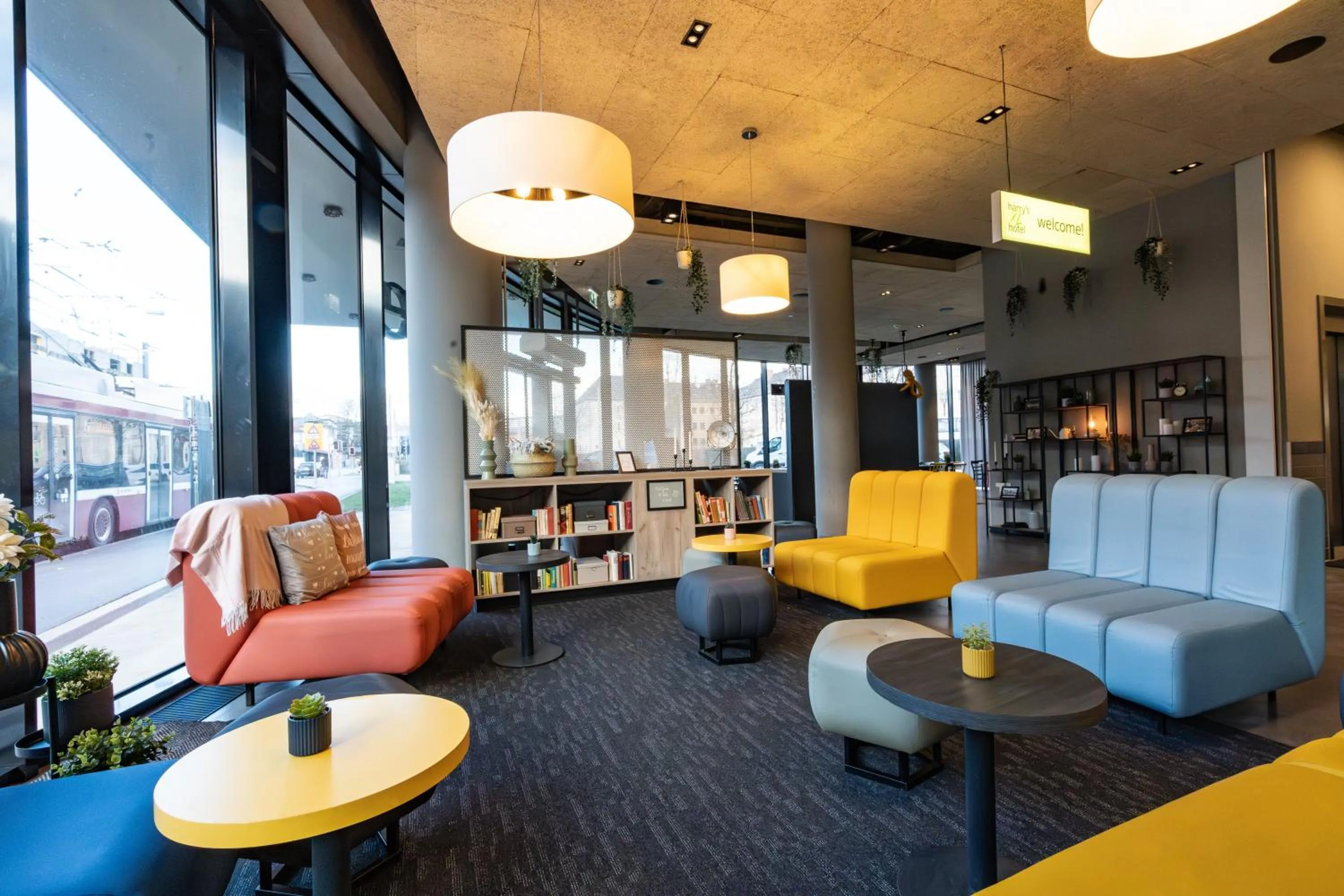 Lobby or reception in harry's home Salzburg