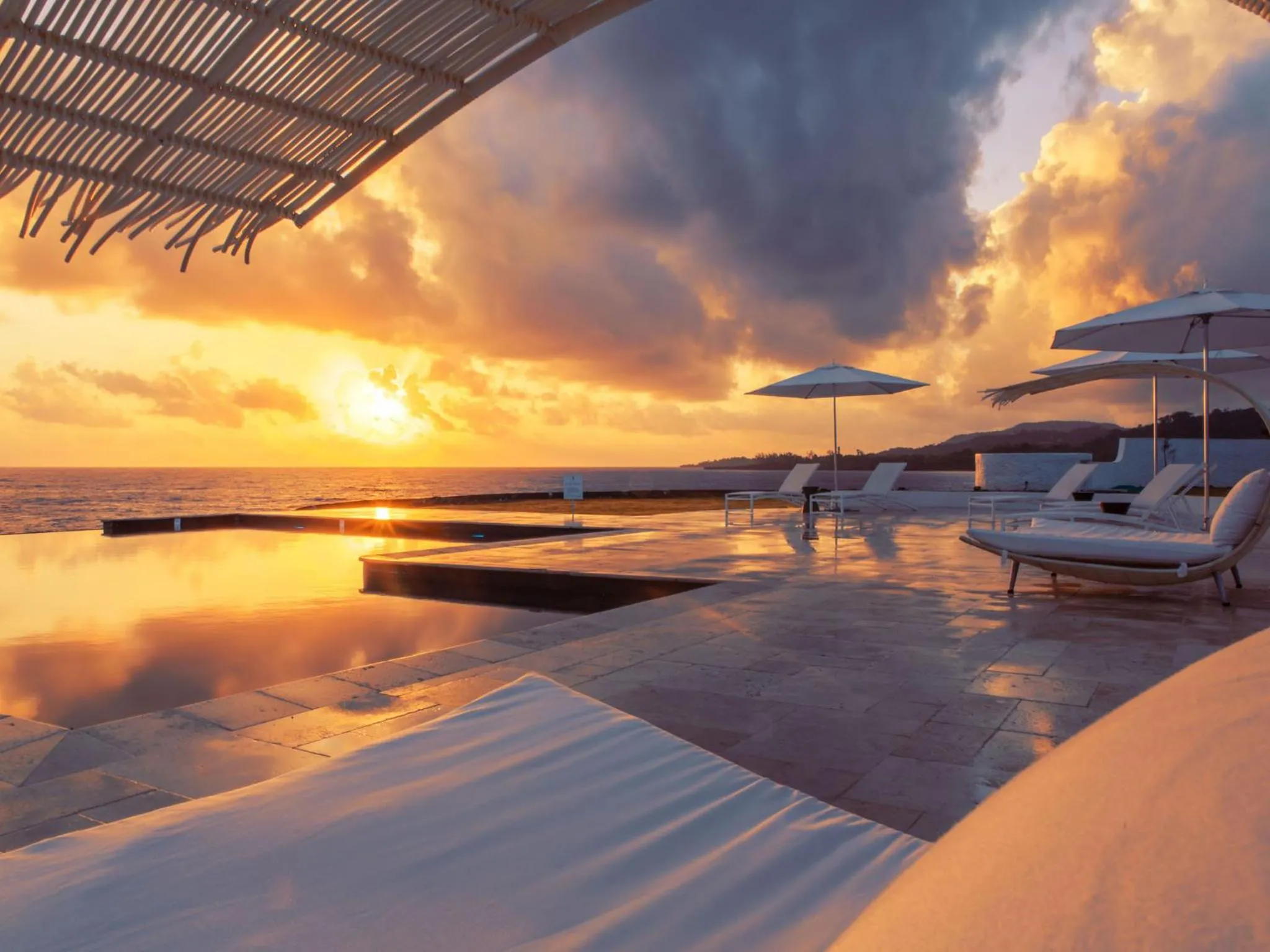 Swimming pool in The Trident Hotel
