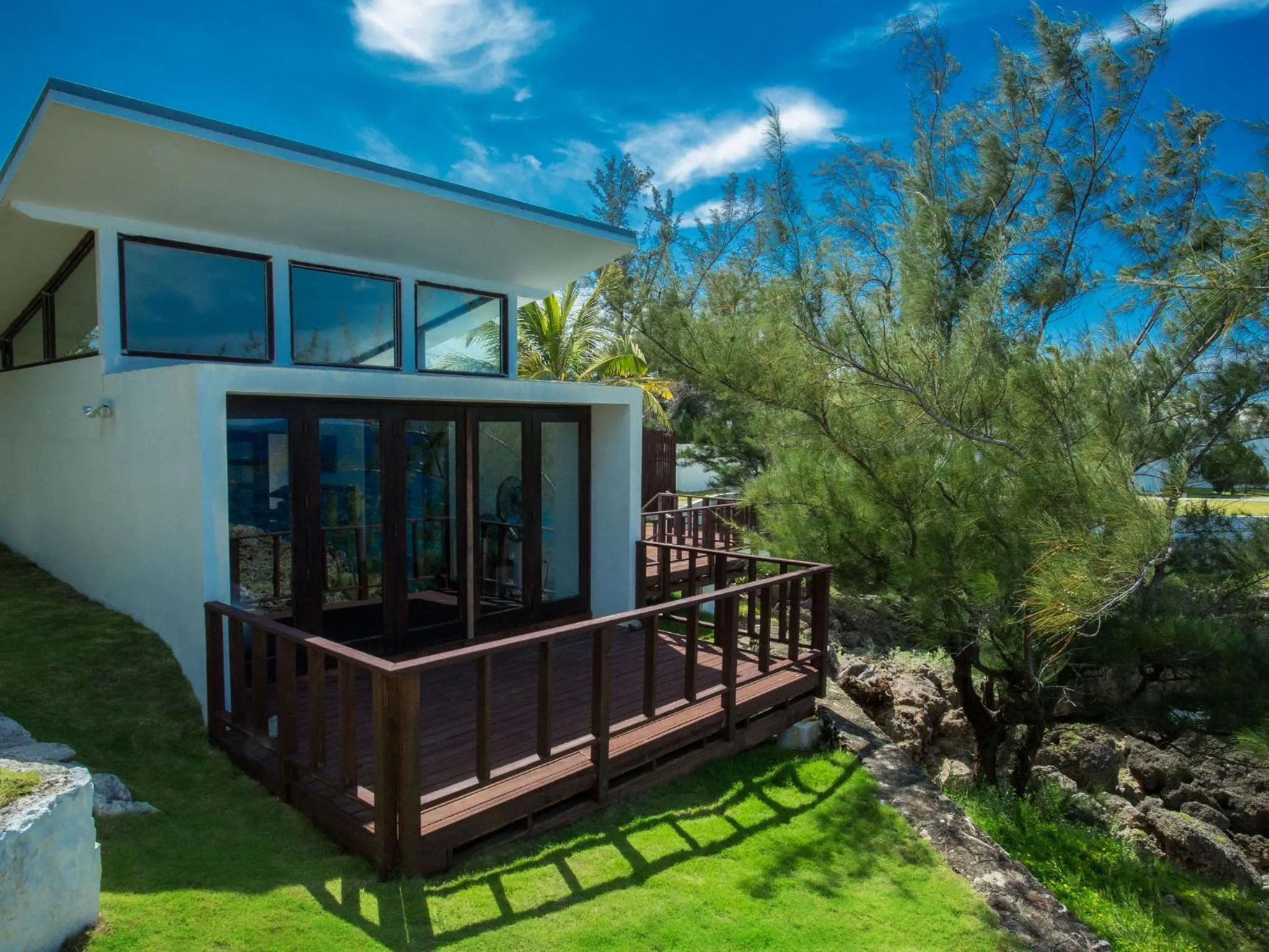 Facade/entrance in The Trident Hotel