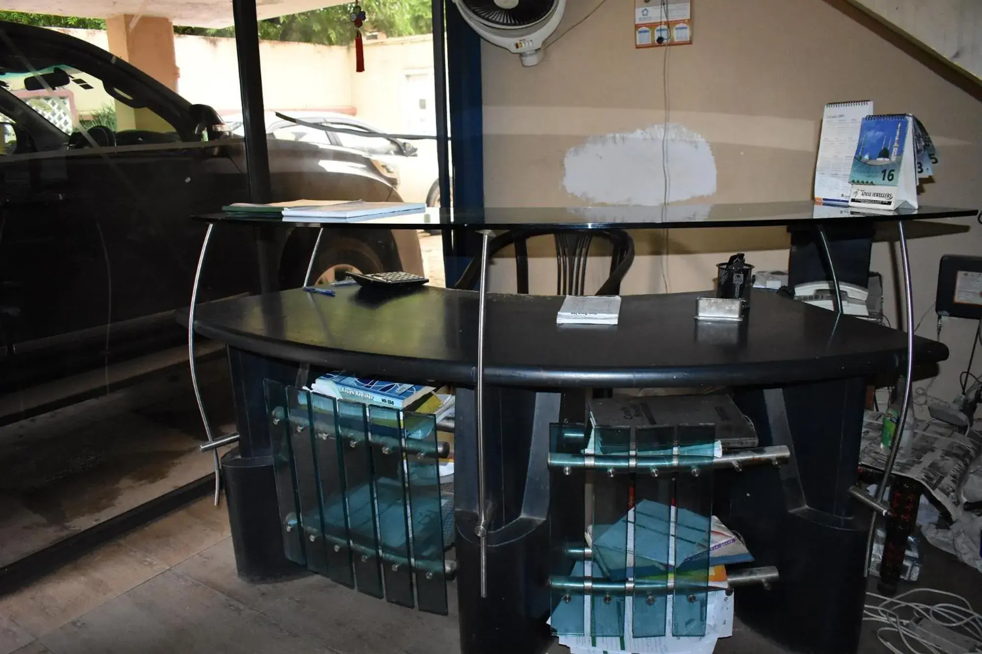 New Days Inn New Days Inn