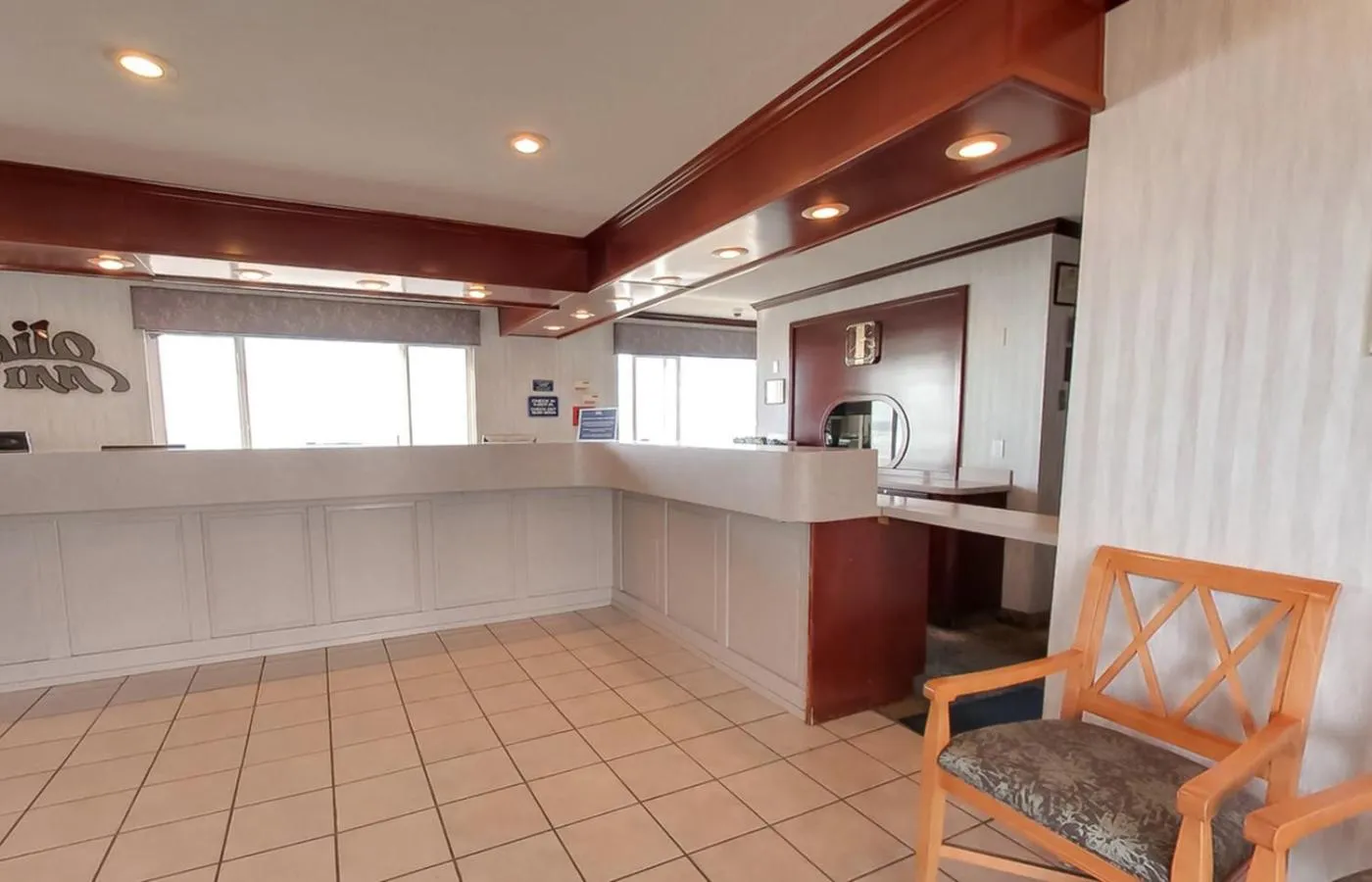 Spring, Lobby/Reception in Shilo Inn Suites Newport