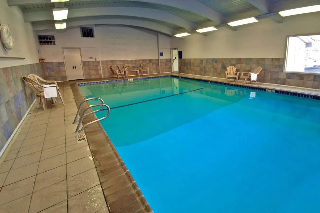 Spring, Swimming Pool in Shilo Inn Suites Newport