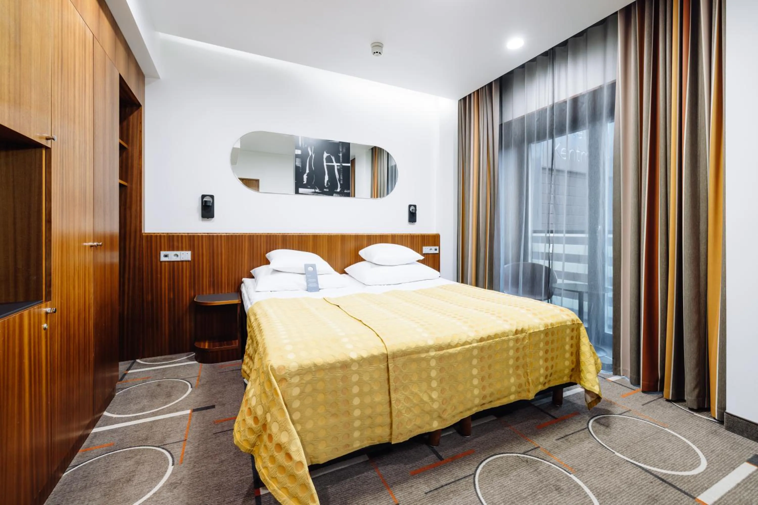 Bedroom, Bed in Hestia Hotel Kentmanni