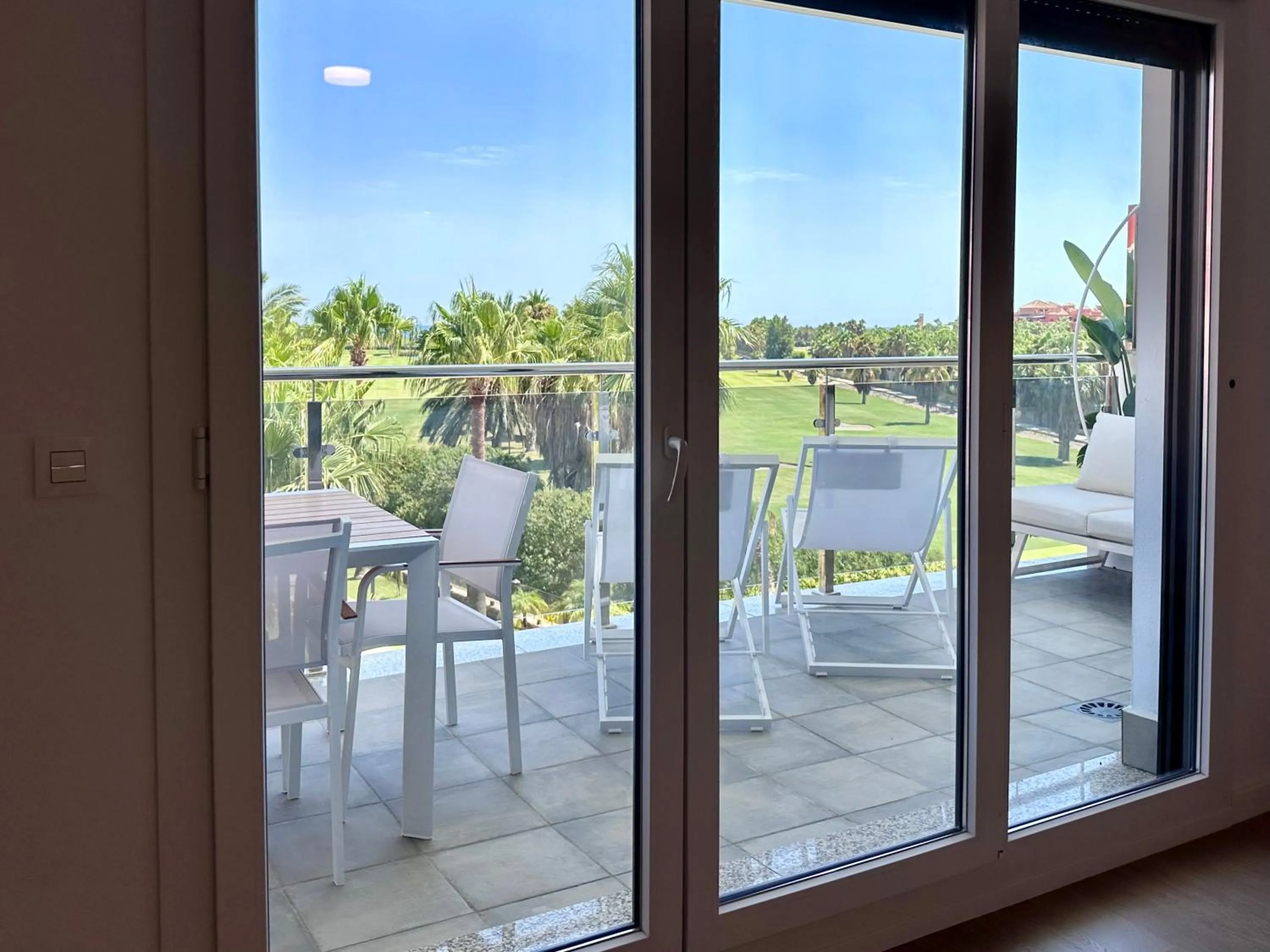 Three-Bedroom Apartment with Water View in Playa Granada Apartamentos Moriscos II