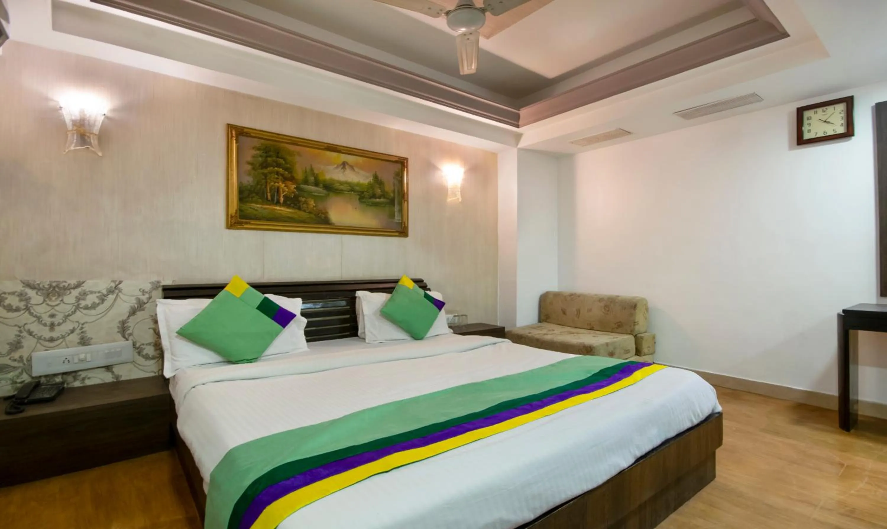 Bed in Itsy Hotels Shree Krishna Palace