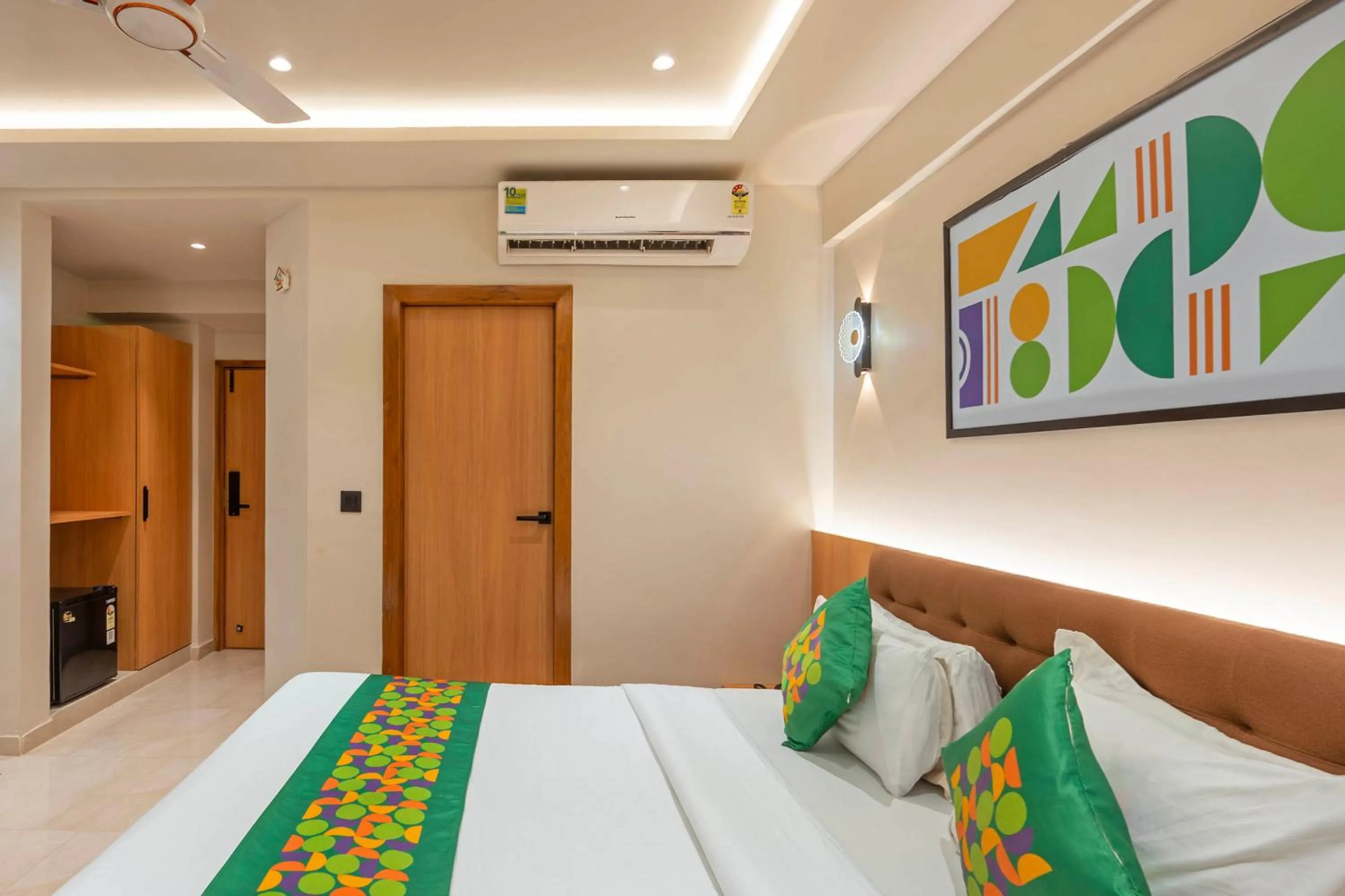 Bedroom, Bed in Treebo Shree Krishna Palace