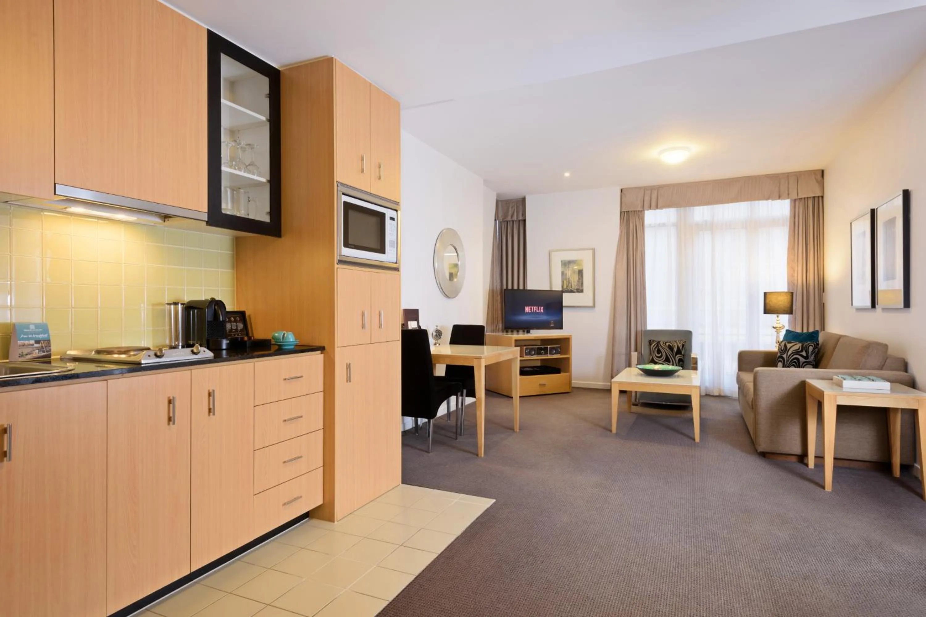 Coffee/tea facilities in Treasury on Collins Melbourne