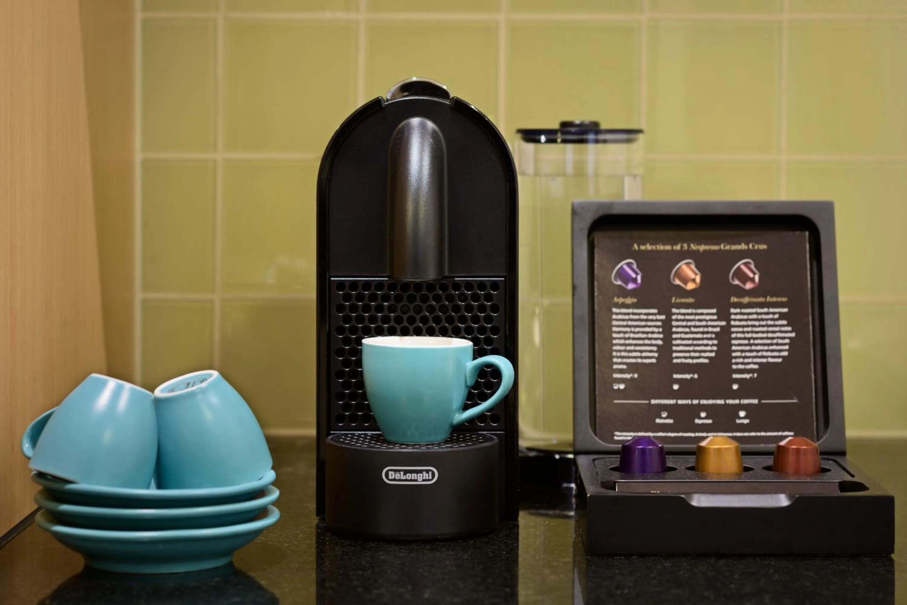 Coffee/tea facilities in Treasury on Collins Melbourne