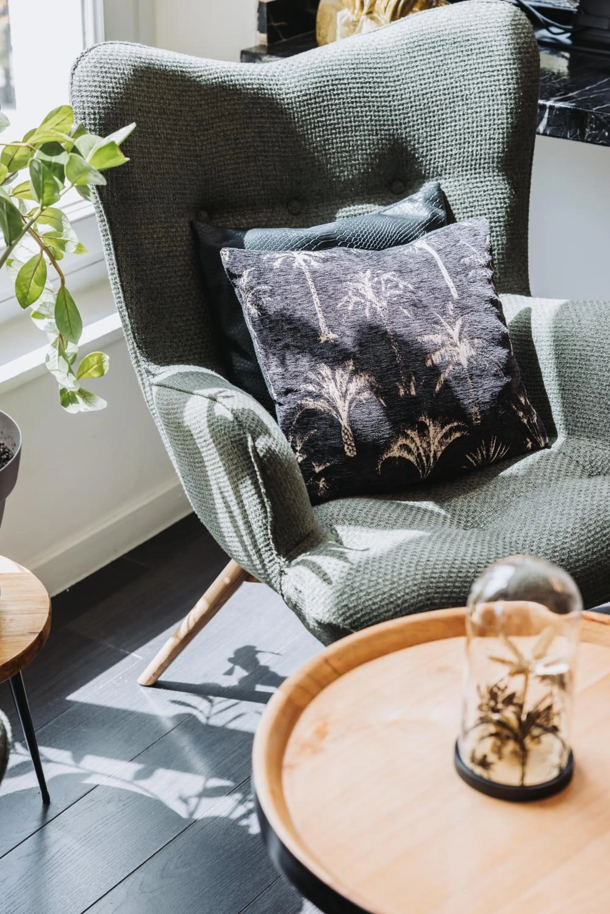 Decorative detail in Hôtel La Villa Cannes