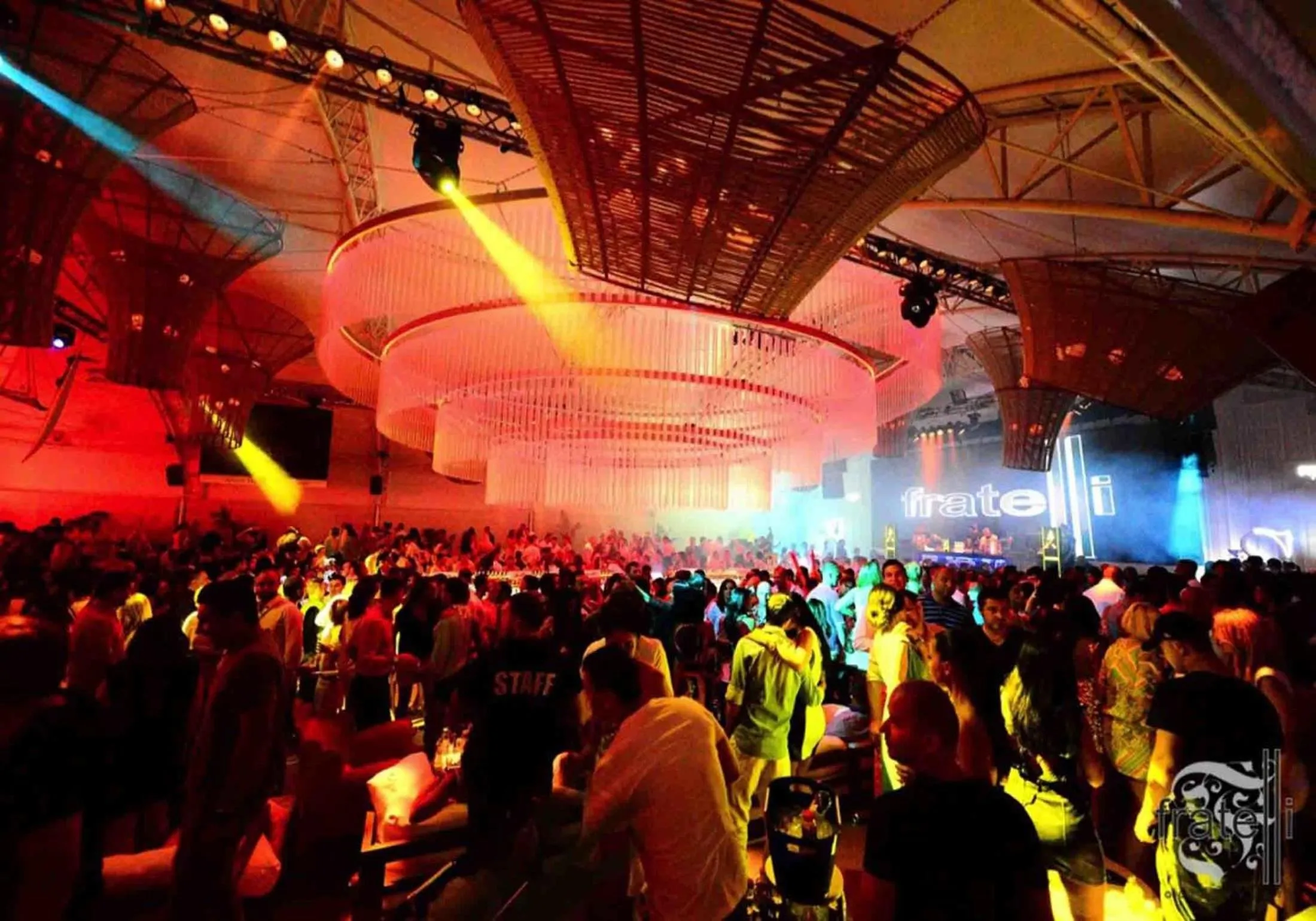 Nightclub / DJ in Summerland Mamaia