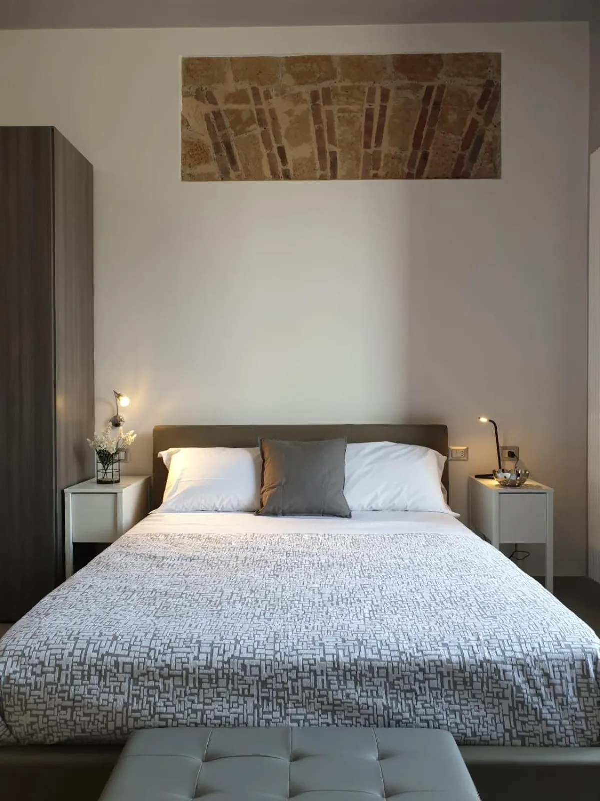 Bedroom, Bed in Bayard101