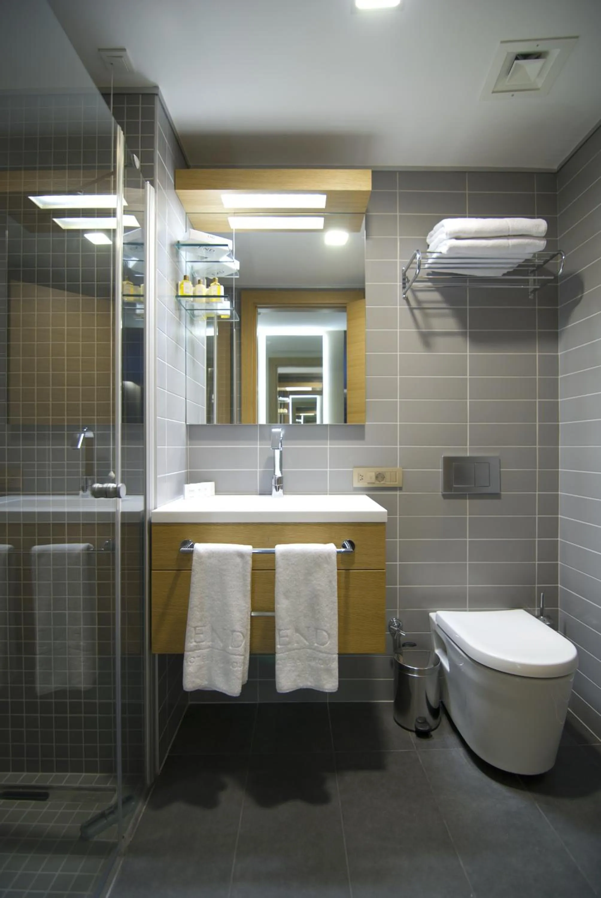 Toilet in Endless Suites Taksim