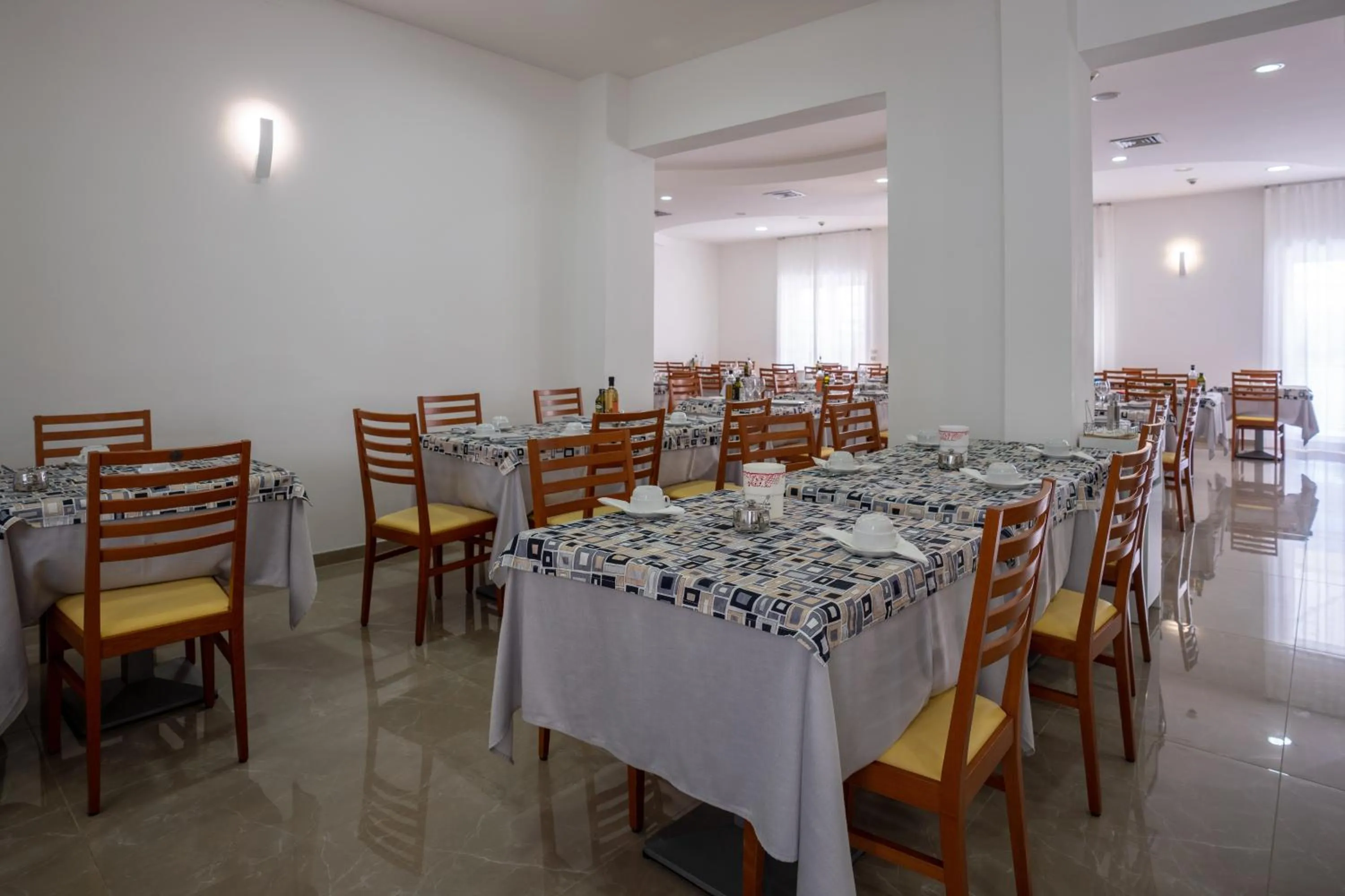 Restaurant/places to eat in Hotel Eraclea
