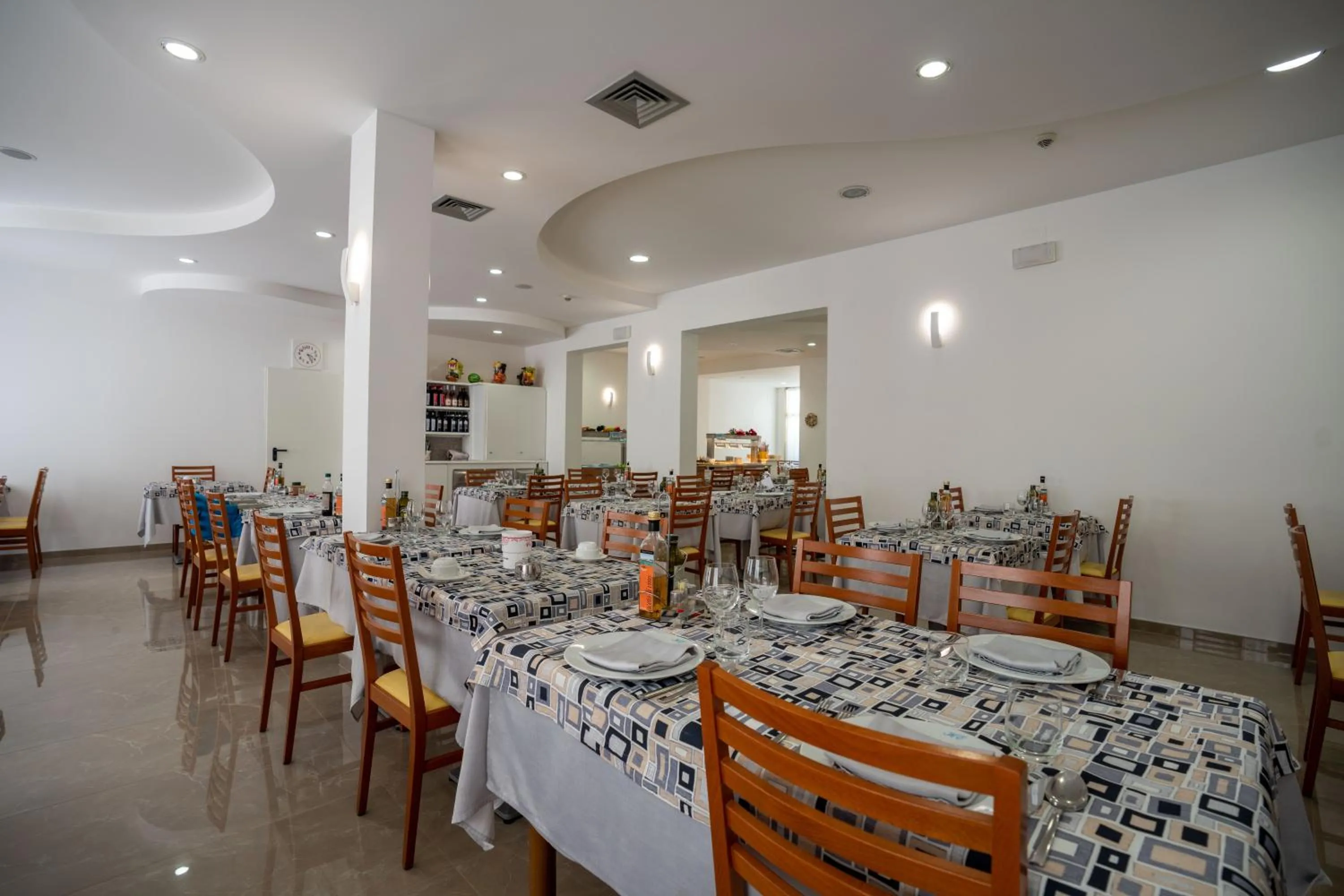 Restaurant/places to eat in Hotel Eraclea