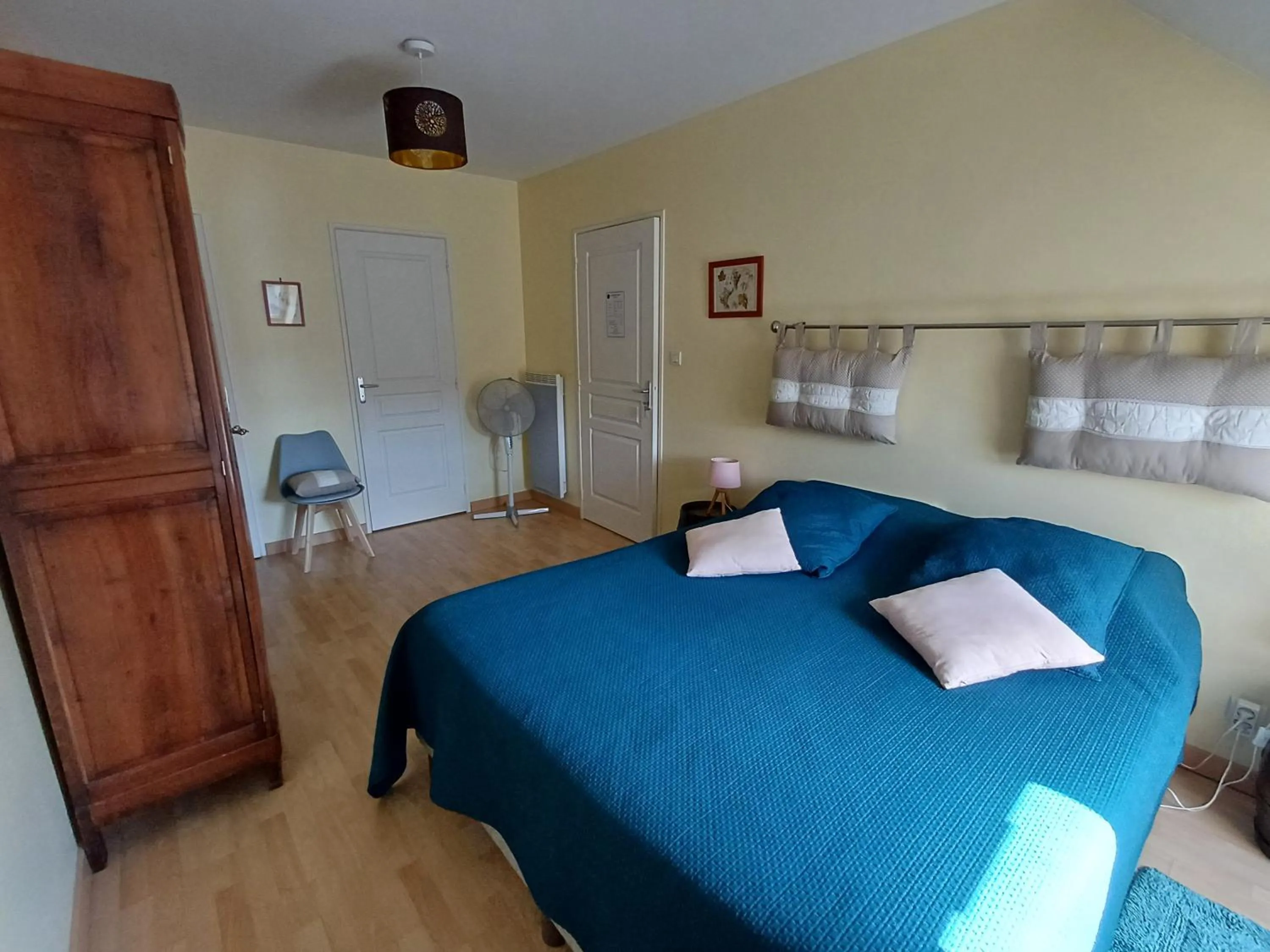 Bed in Les Bacchusiennes