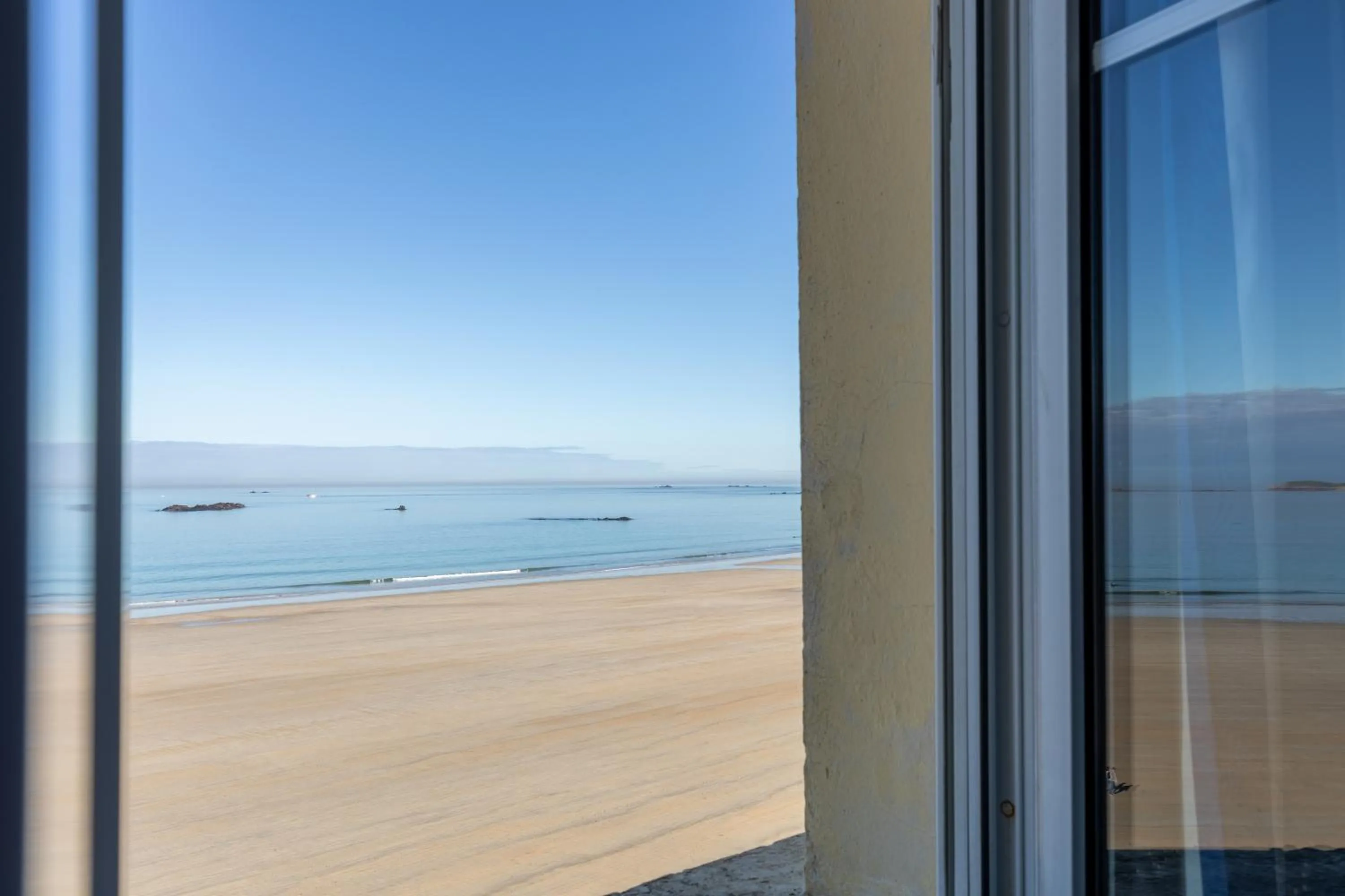 View (from property/room) in Hotel Kyriad Saint Malo Centre Plage