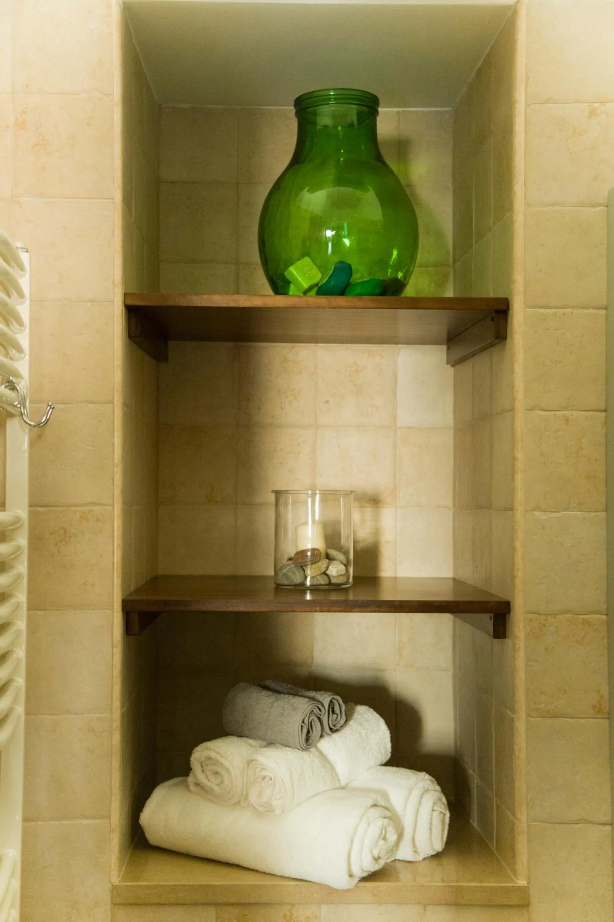 Bathroom in Acqua Cotta