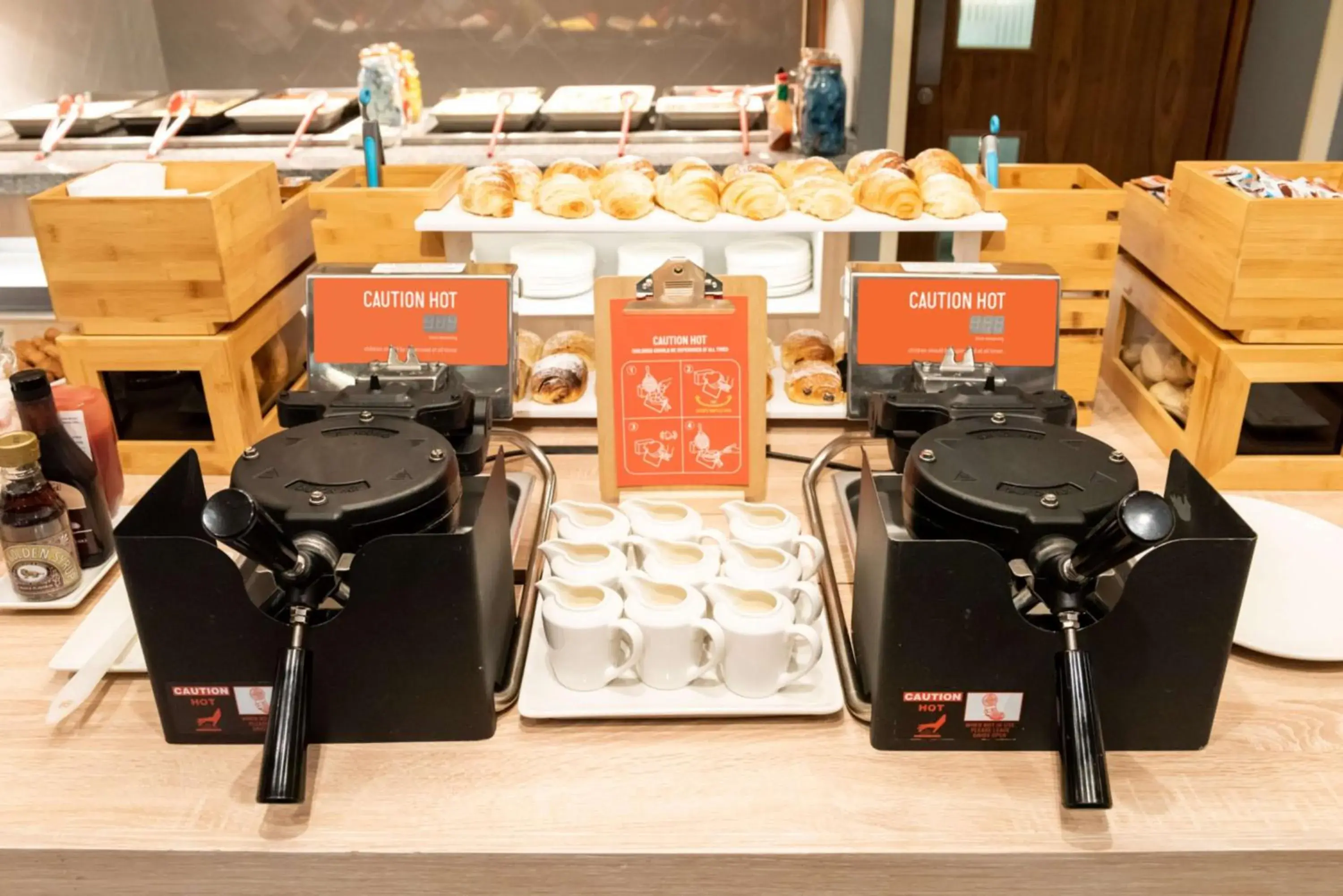 Breakfast in Hampton by Hilton Birmingham Jewellery Quarter Breakfast in Hampton by Hilton Birmingham Jewellery Quarter