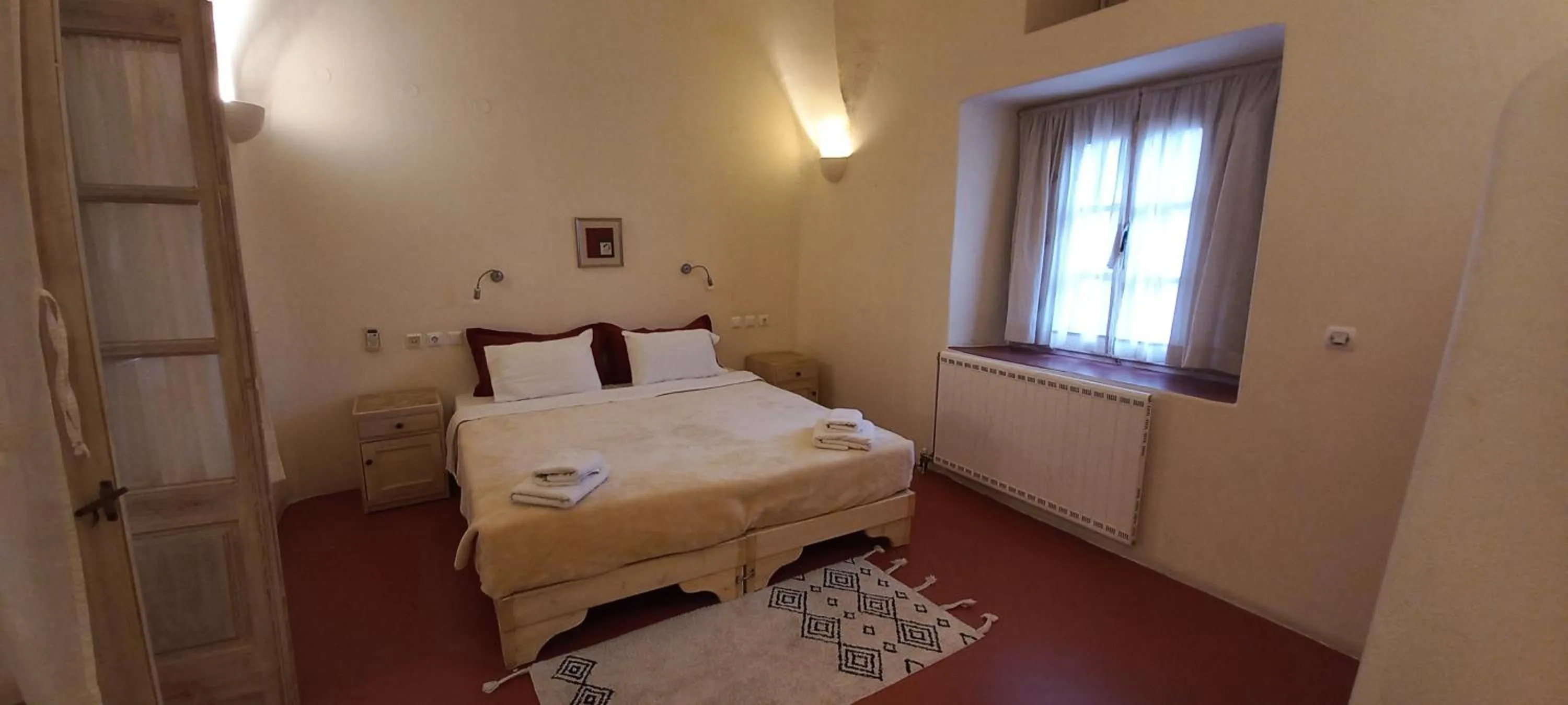 Bedroom, Bed in Villa Kisiris