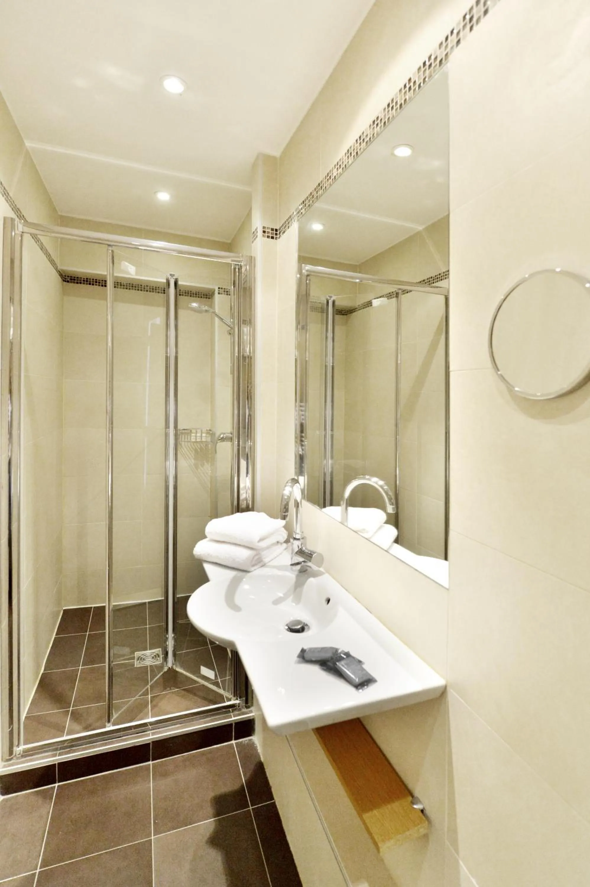 Hôtel Renoir Montparnasse