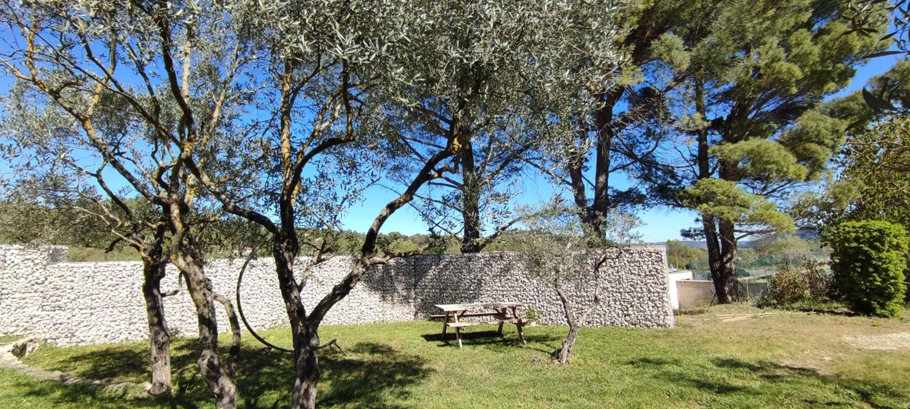 Dining area in Le mas de la diligence
