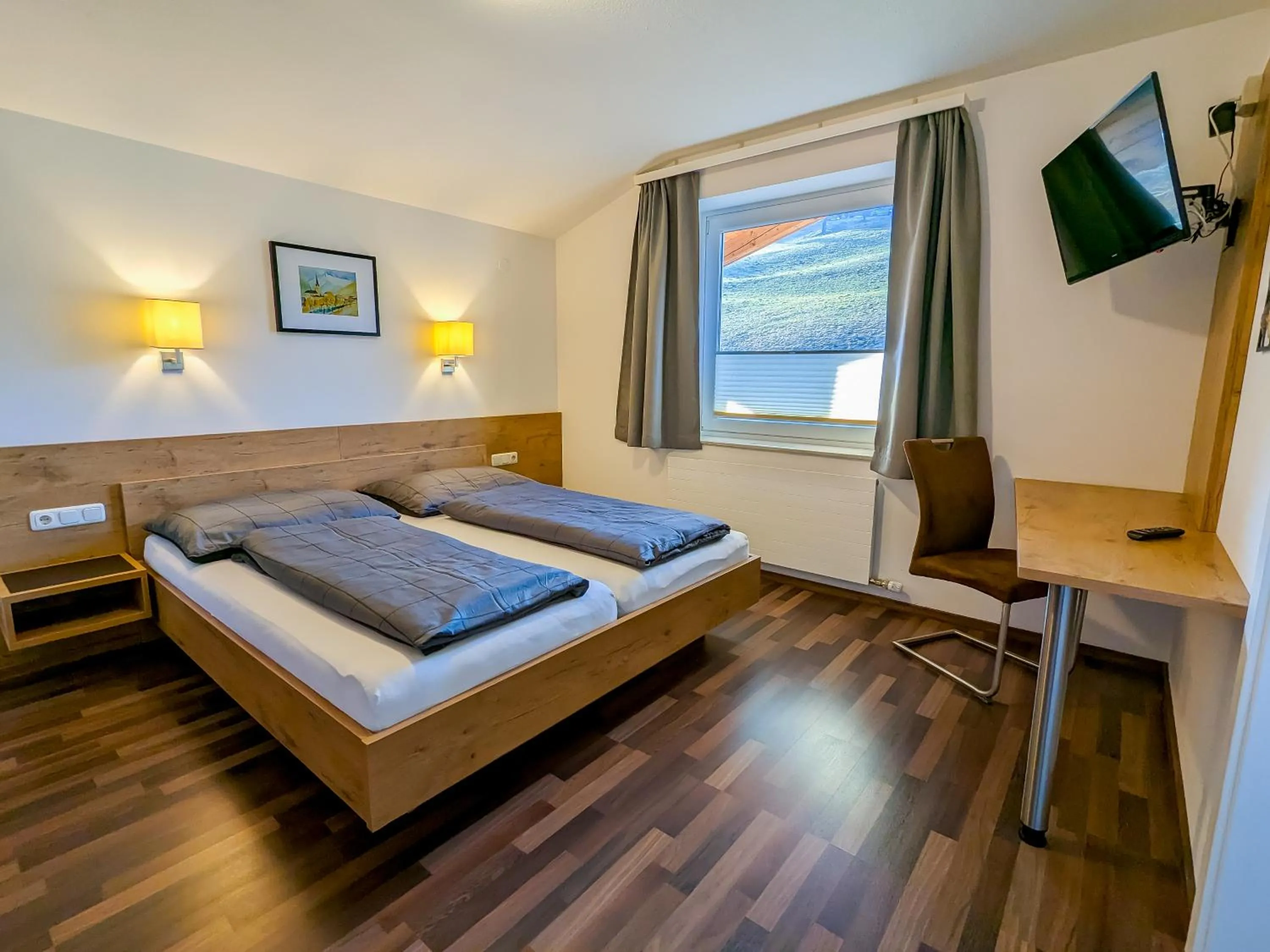 Photo of the whole room, Bed in Appartement Haus Talblick