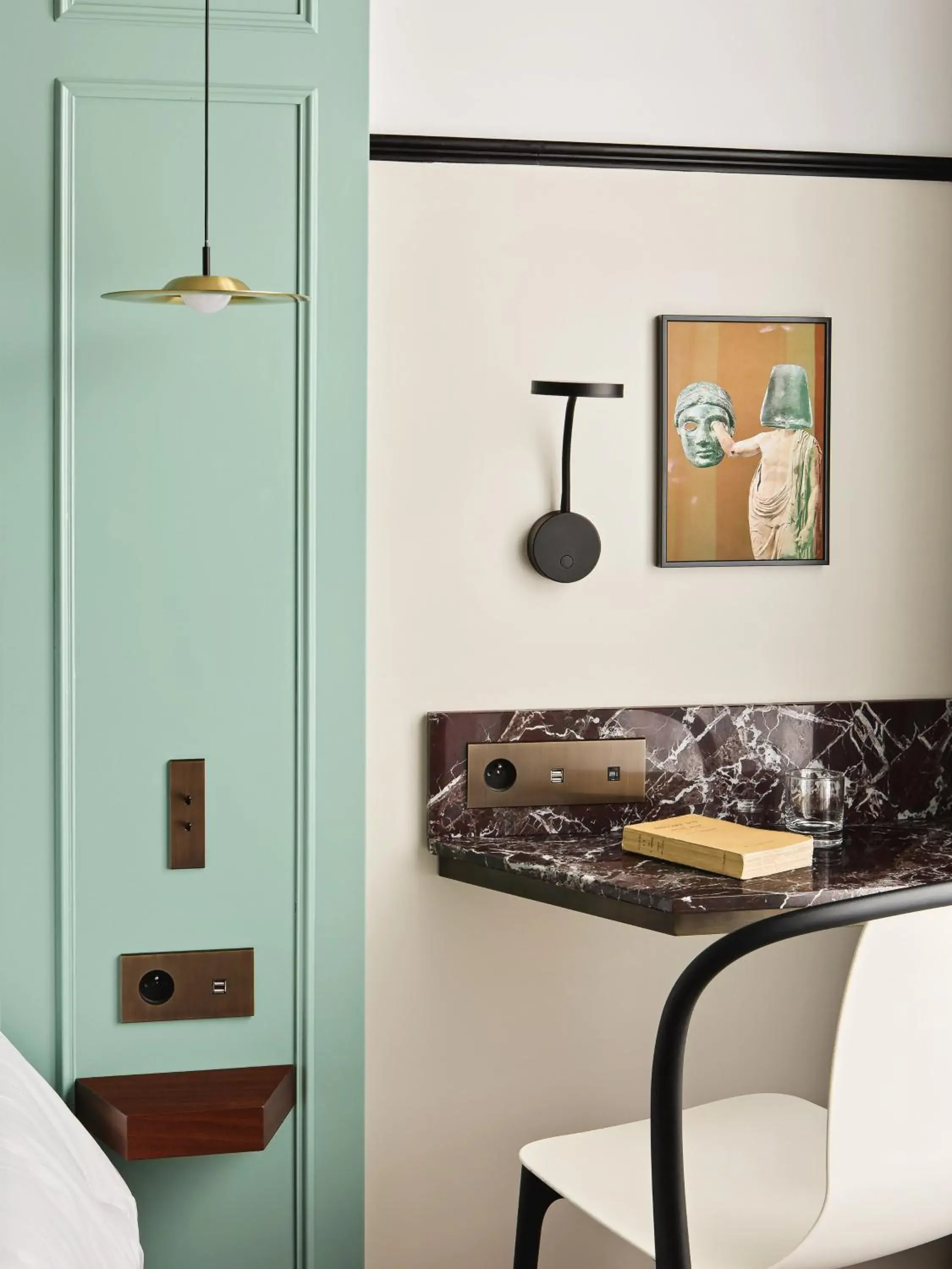 Decorative detail in New Hotel Lafayette Decorative detail in New Hotel Lafayette