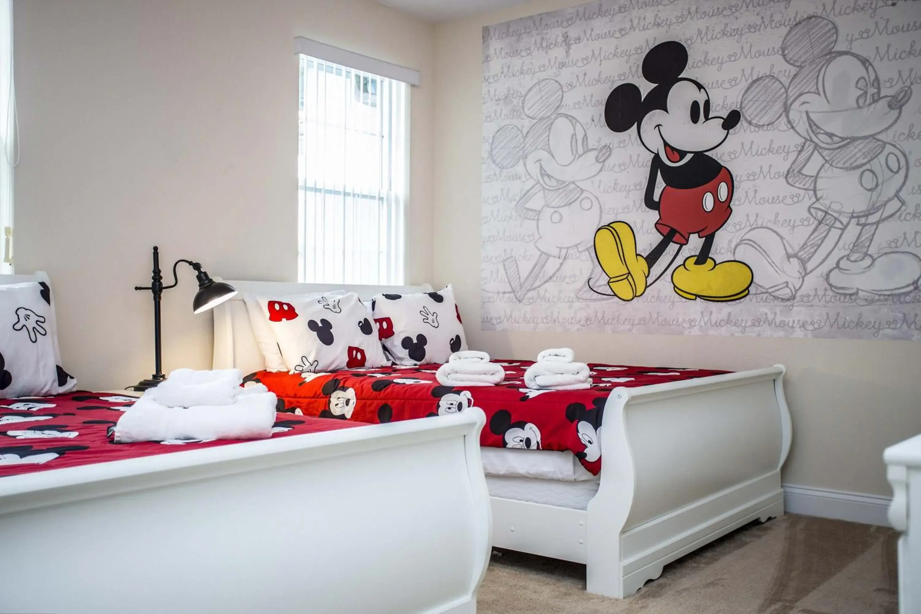 Fabulous Home w/ Pool Close To Disney 146 Fabulous Home w/ Pool Close To Disney 146